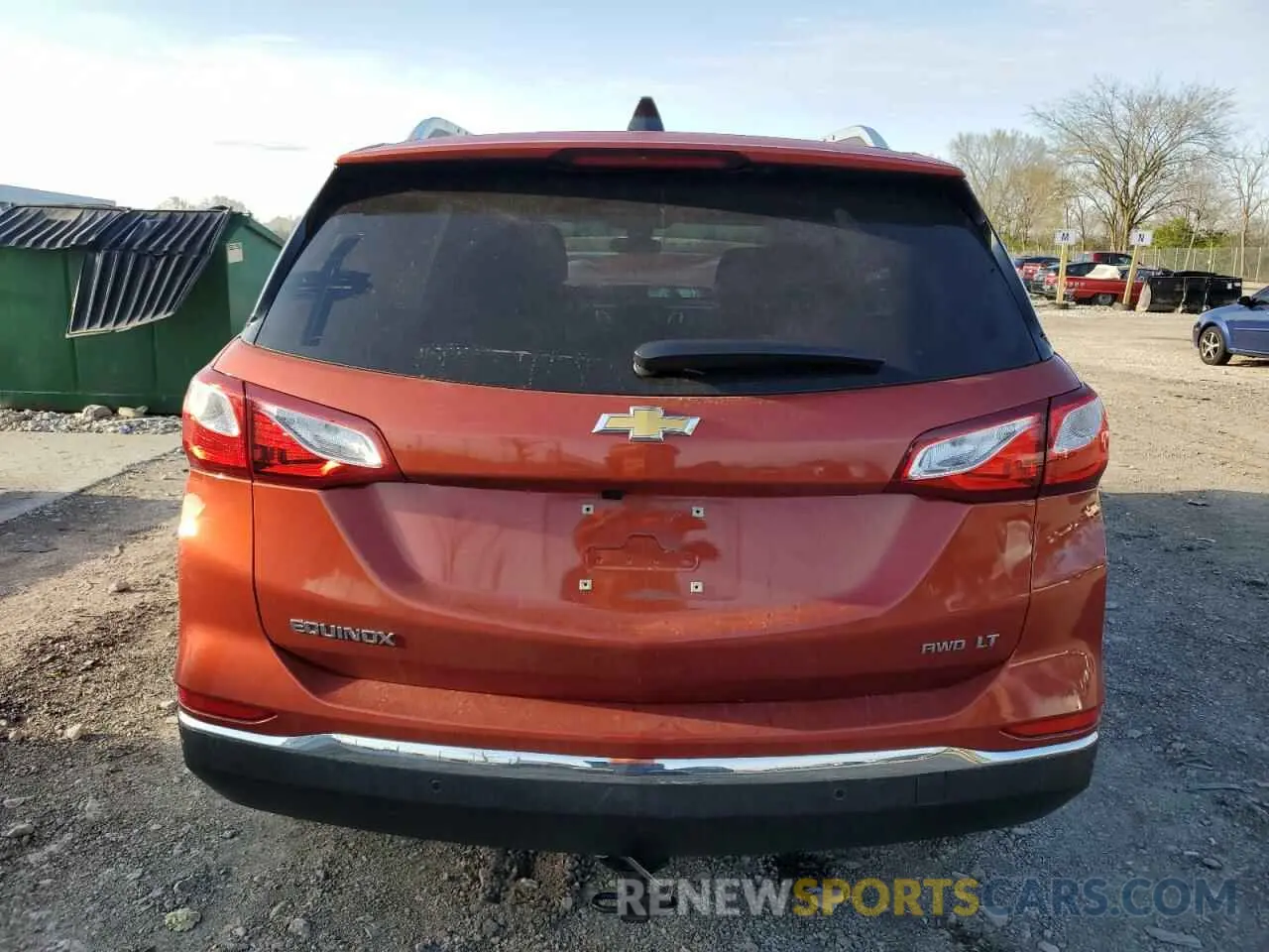 6 Photograph of a damaged car 2GNAXUEV5L6208096 CHEVROLET EQUINOX 2020