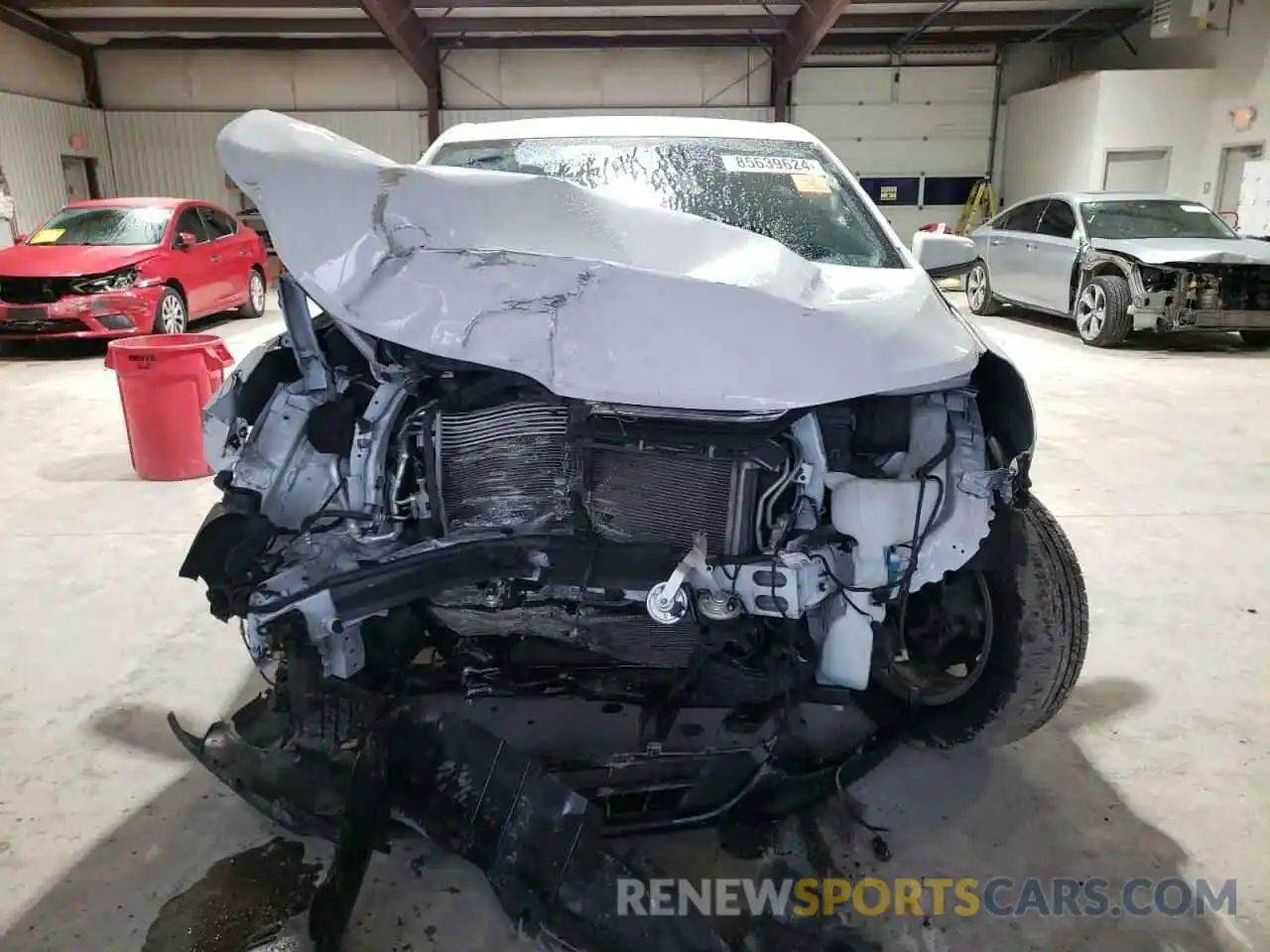 5 Photograph of a damaged car 2GNAXUEV6L6128371 CHEVROLET EQUINOX 2020