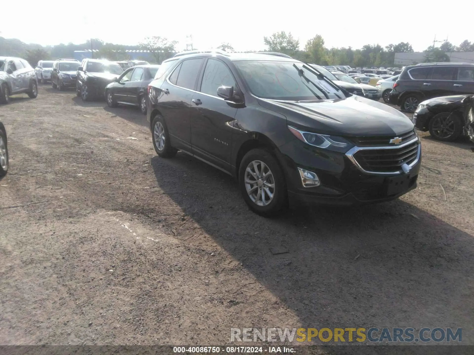 1 Photograph of a damaged car 2GNAXUEV6L6130492 CHEVROLET EQUINOX 2020
