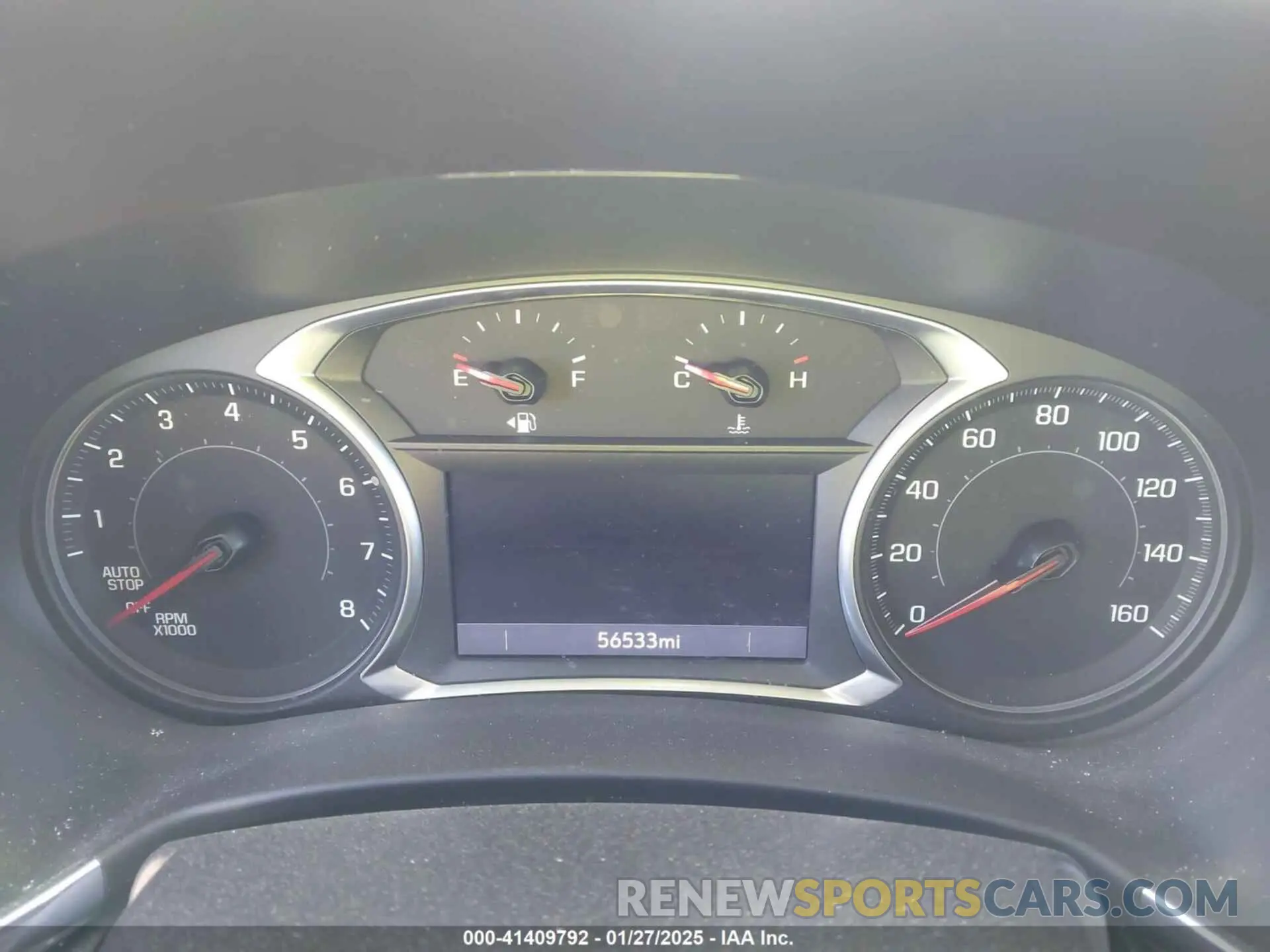 7 Photograph of a damaged car 2GNAXUEV6L6185542 CHEVROLET EQUINOX 2020