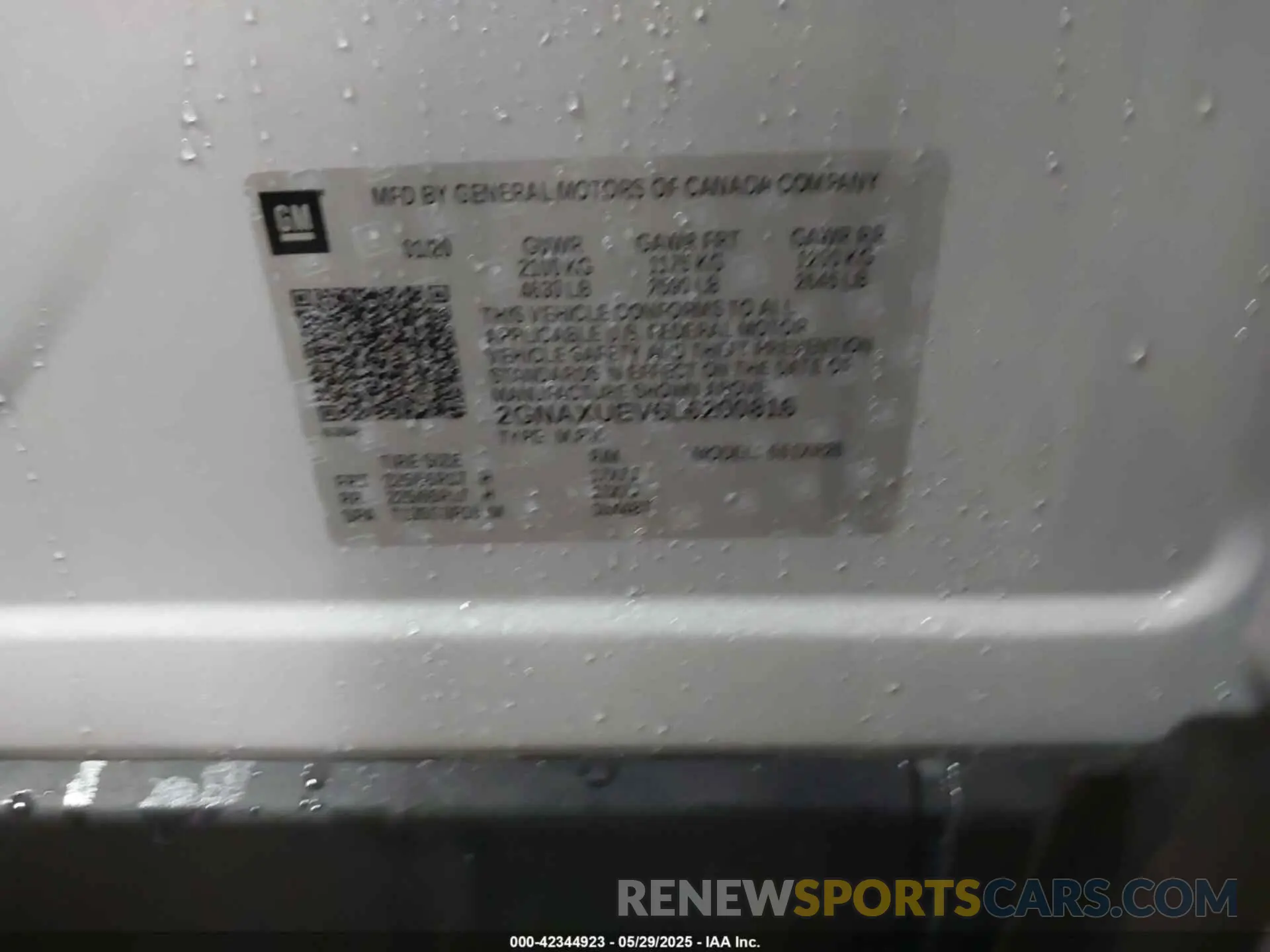 9 Photograph of a damaged car 2GNAXUEV6L6200816 CHEVROLET EQUINOX 2020
