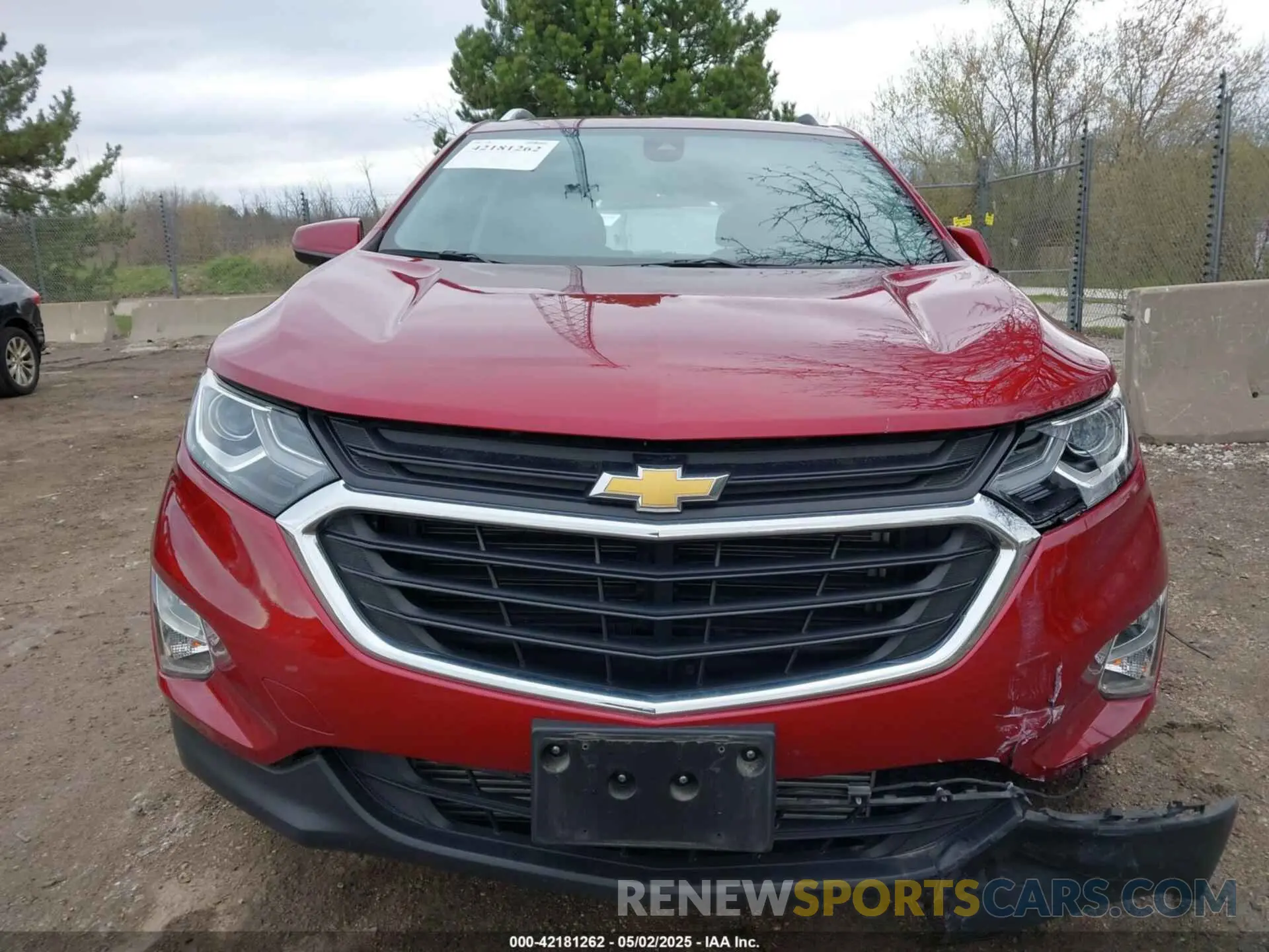 12 Photograph of a damaged car 2GNAXUEV6L6220600 CHEVROLET EQUINOX 2020