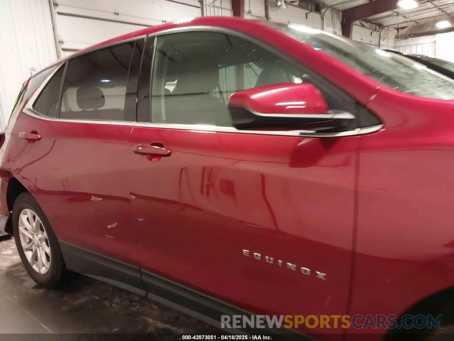 14 Photograph of a damaged car 2GNAXUEV6L6268954 CHEVROLET EQUINOX 2020