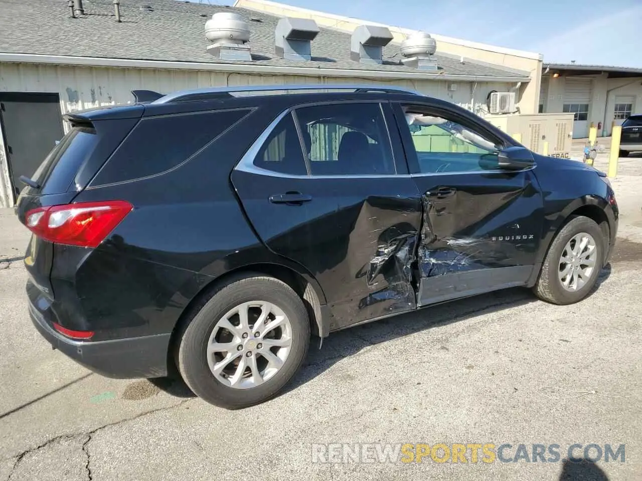 3 Photograph of a damaged car 2GNAXUEV7L6171245 CHEVROLET EQUINOX 2020