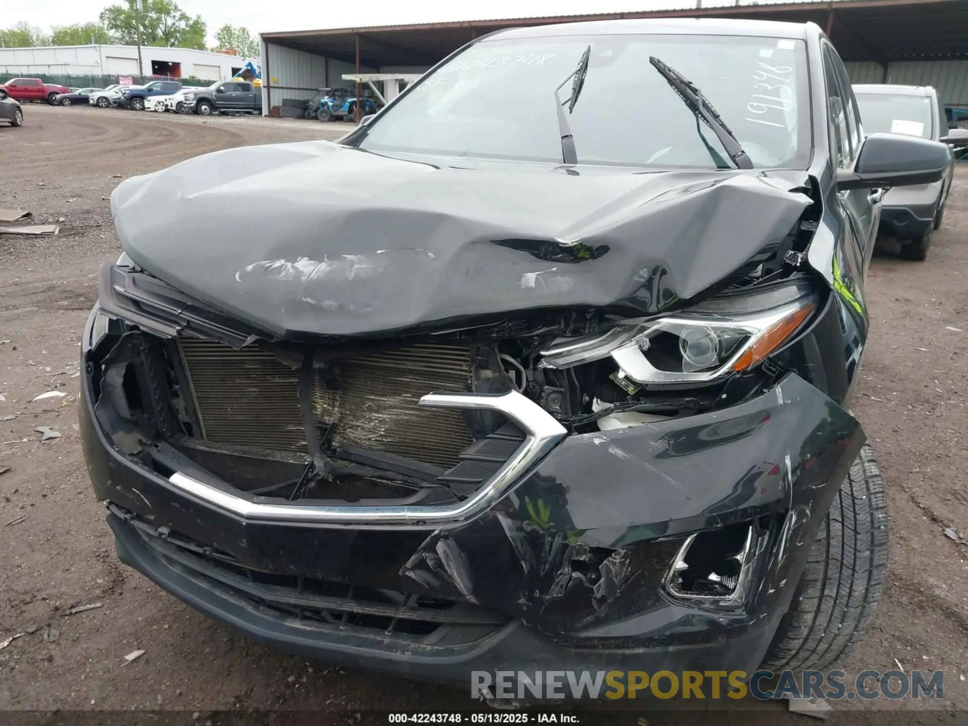6 Photograph of a damaged car 2GNAXUEV7L6191348 CHEVROLET EQUINOX 2020