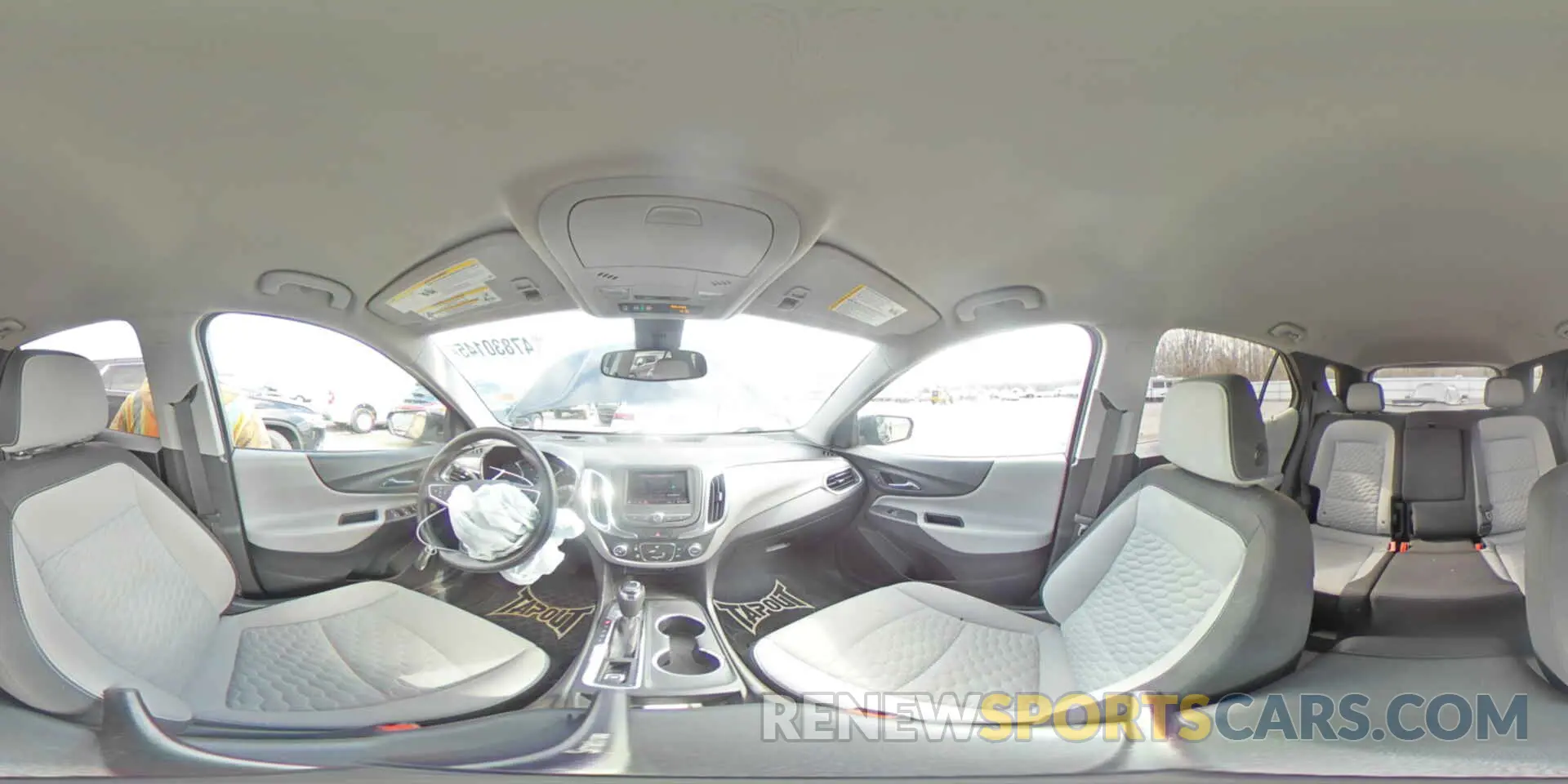14 Photograph of a damaged car 2GNAXUEV7L6203272 CHEVROLET EQUINOX 2020