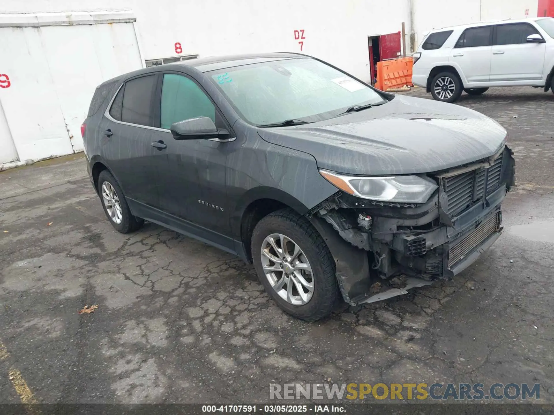 1 Photograph of a damaged car 2GNAXUEV7L6217141 CHEVROLET EQUINOX 2020