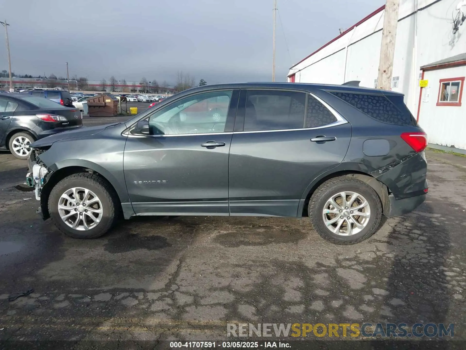 15 Photograph of a damaged car 2GNAXUEV7L6217141 CHEVROLET EQUINOX 2020