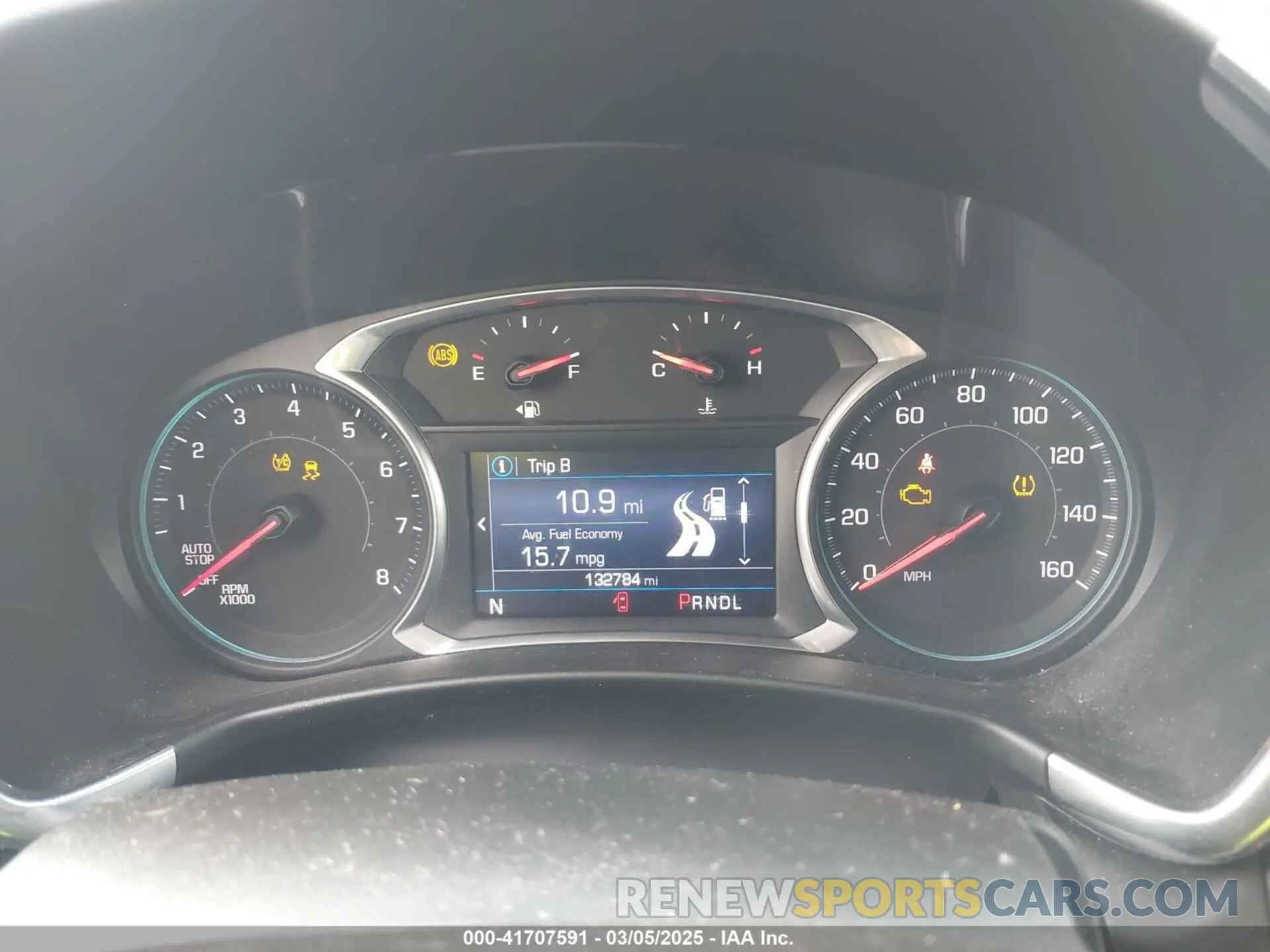 7 Photograph of a damaged car 2GNAXUEV7L6217141 CHEVROLET EQUINOX 2020