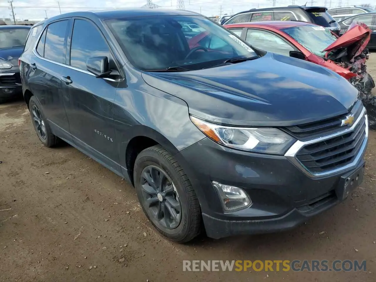 4 Photograph of a damaged car 2GNAXUEV8L6160903 CHEVROLET EQUINOX 2020