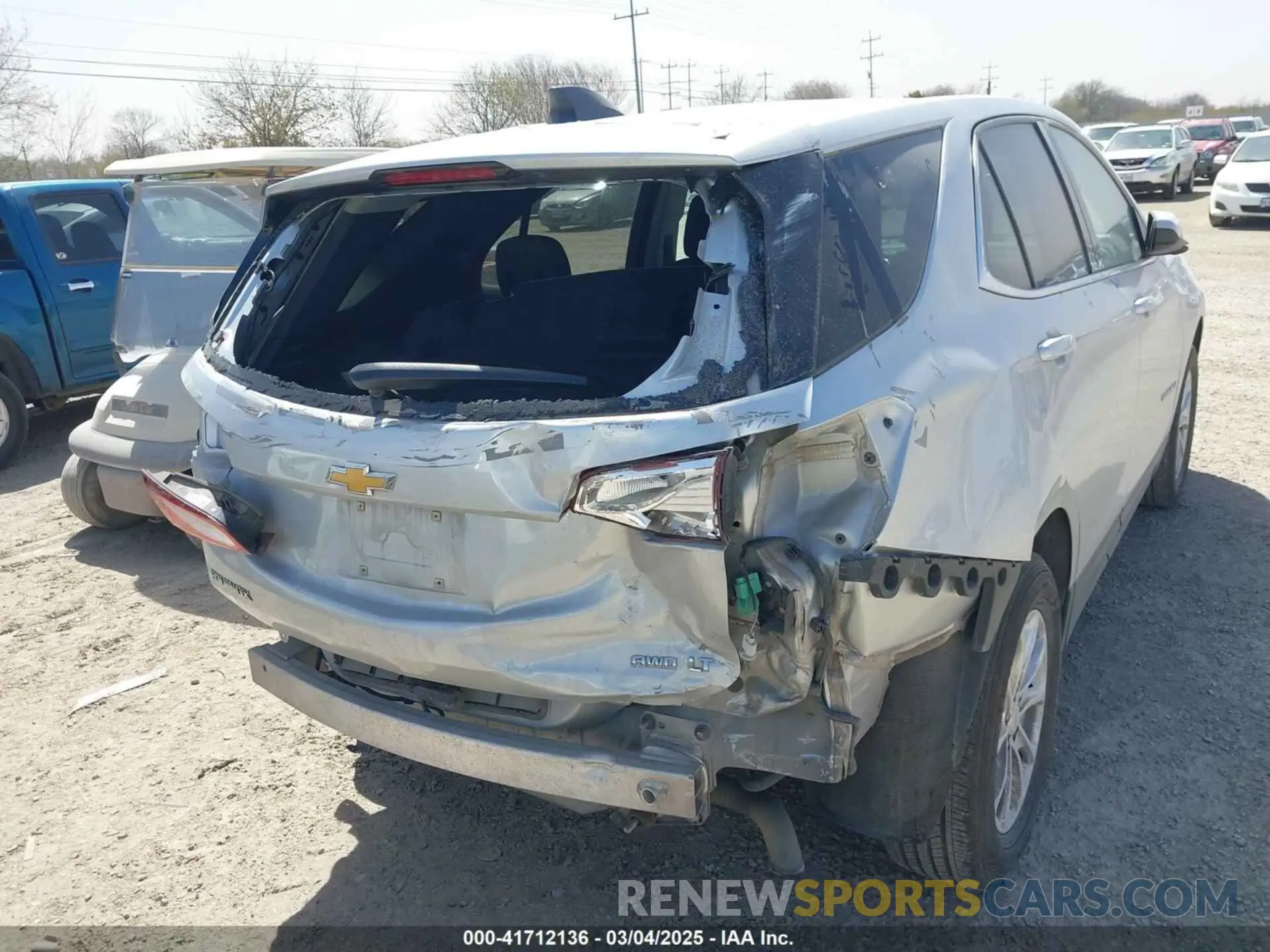 6 Photograph of a damaged car 2GNAXUEV8L6165776 CHEVROLET EQUINOX 2020