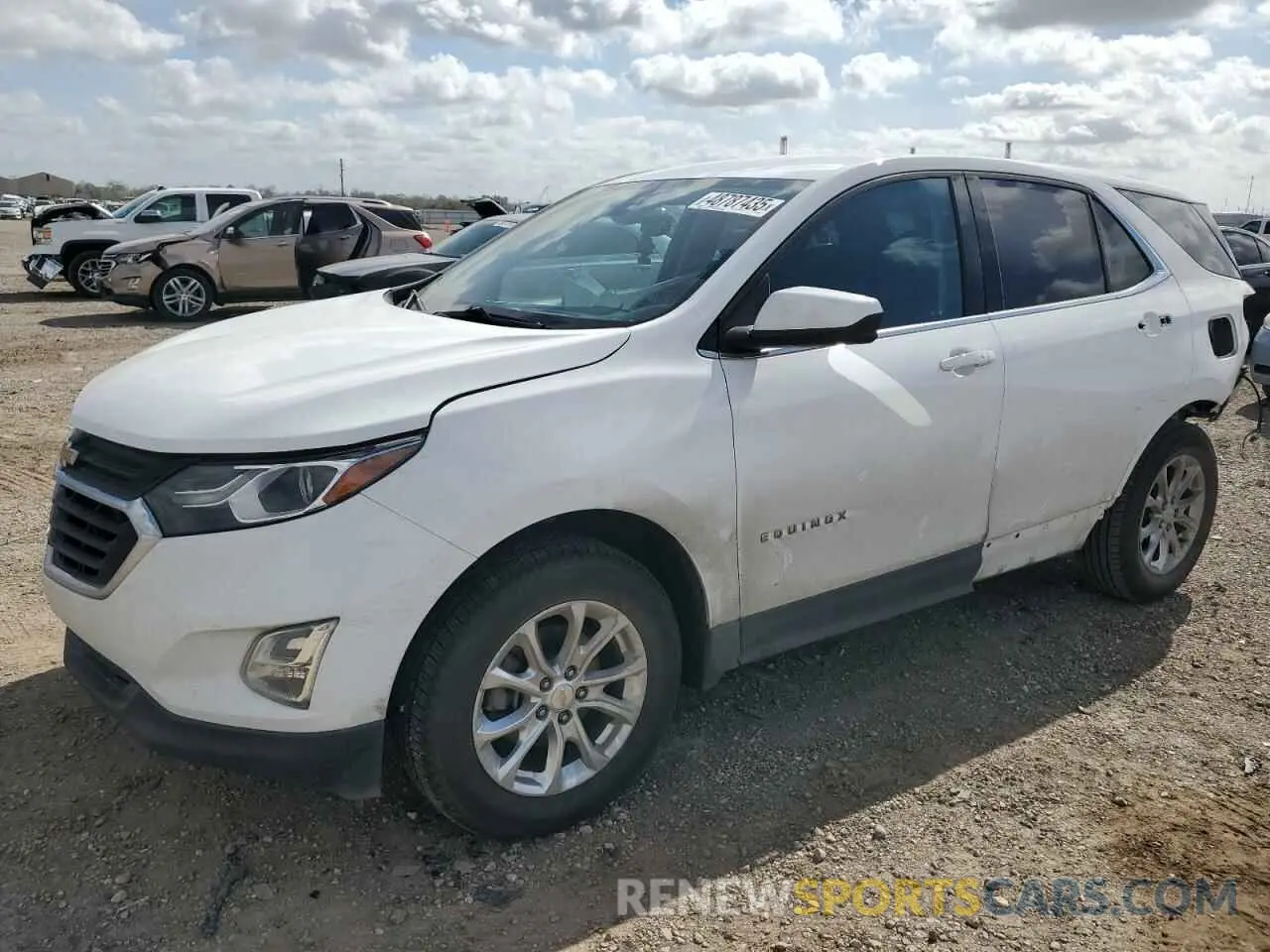 1 Photograph of a damaged car 2GNAXUEV8L6189480 CHEVROLET EQUINOX 2020