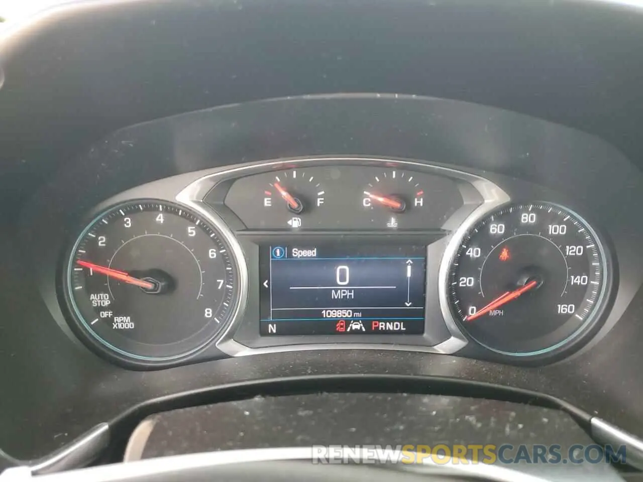 9 Photograph of a damaged car 2GNAXUEV8L6189480 CHEVROLET EQUINOX 2020