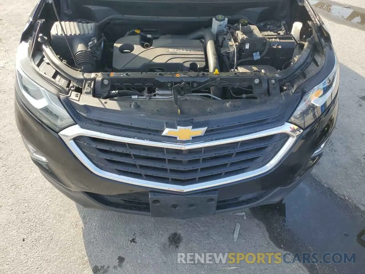 12 Photograph of a damaged car 2GNAXUEV8L6216337 CHEVROLET EQUINOX 2020