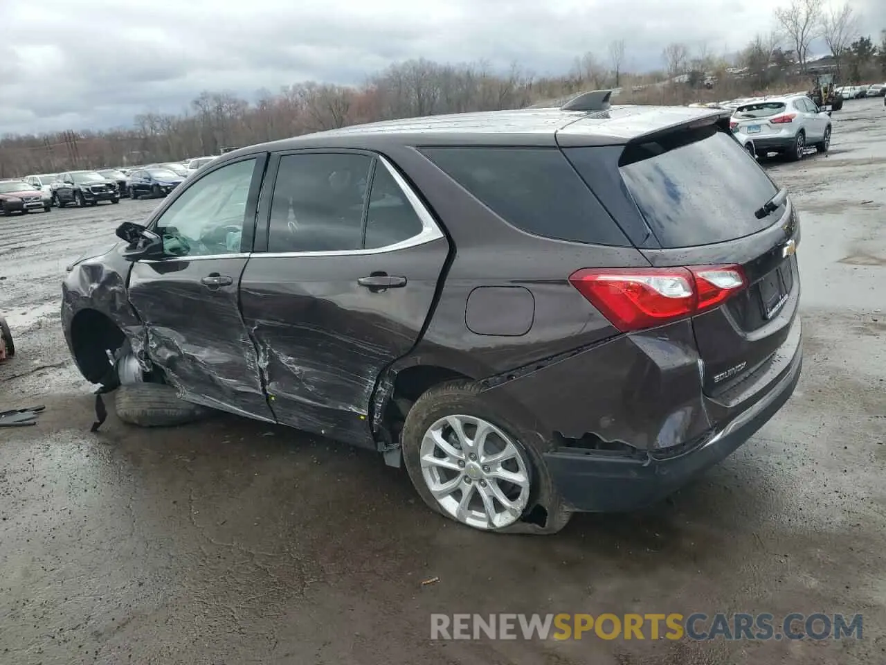 2 Photograph of a damaged car 2GNAXUEV8L6231260 CHEVROLET EQUINOX 2020