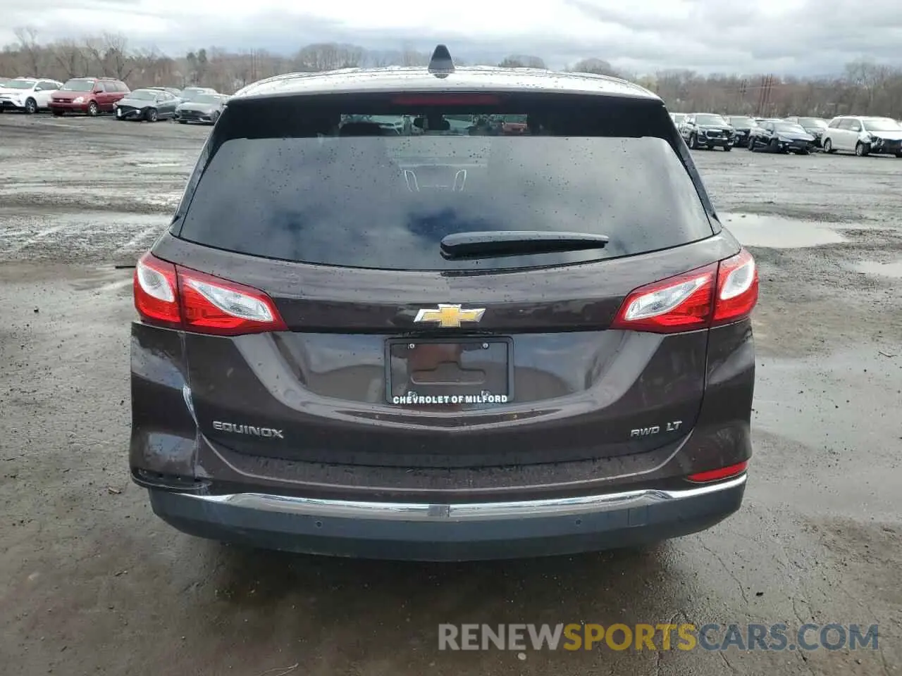 6 Photograph of a damaged car 2GNAXUEV8L6231260 CHEVROLET EQUINOX 2020