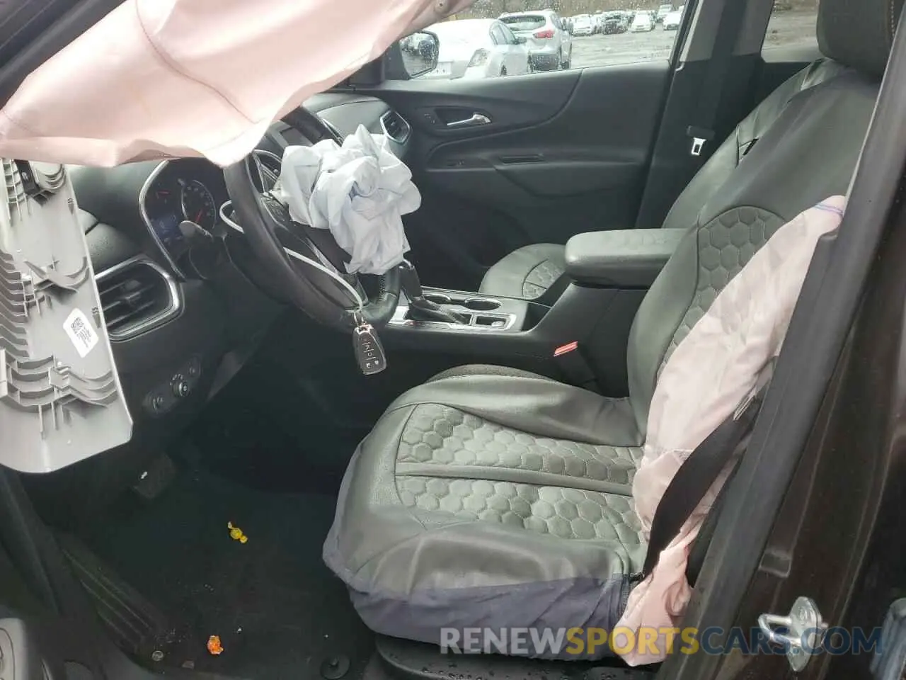 7 Photograph of a damaged car 2GNAXUEV8L6231260 CHEVROLET EQUINOX 2020