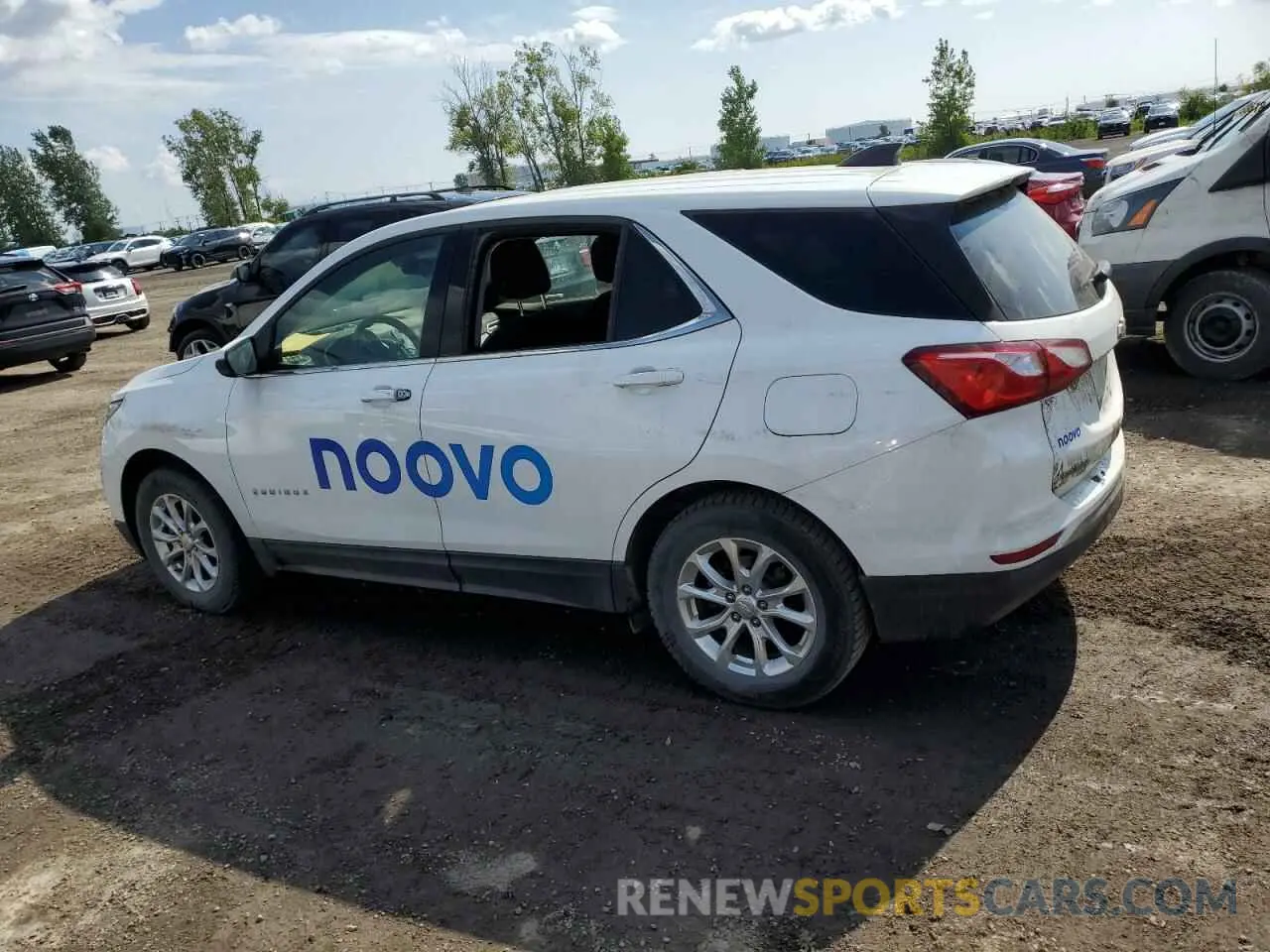 2 Photograph of a damaged car 2GNAXUEV8L6240590 CHEVROLET EQUINOX 2020