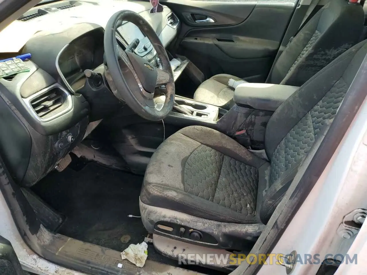 7 Photograph of a damaged car 2GNAXUEV8L6240590 CHEVROLET EQUINOX 2020