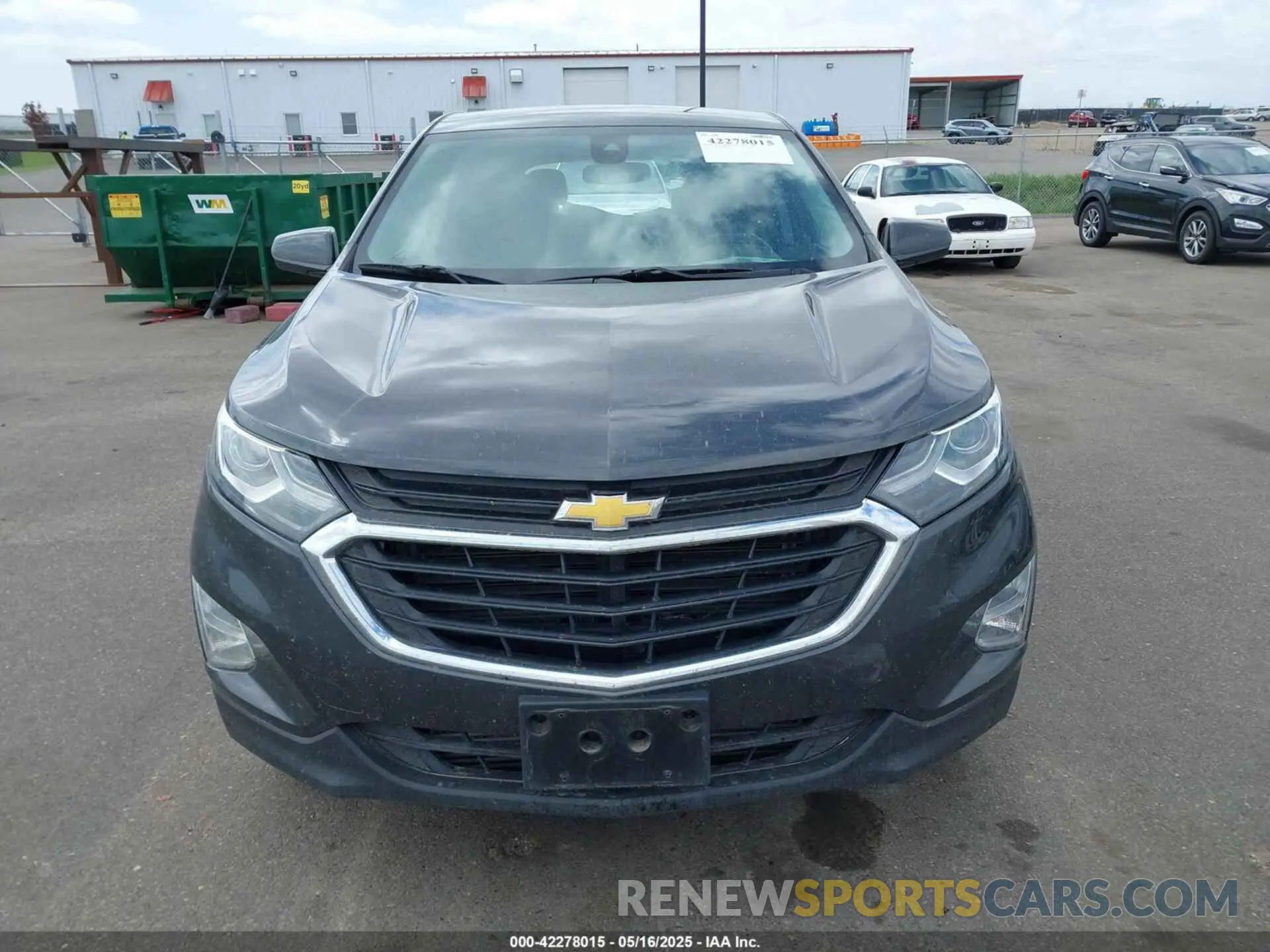 12 Photograph of a damaged car 2GNAXUEV8L6240962 CHEVROLET EQUINOX 2020