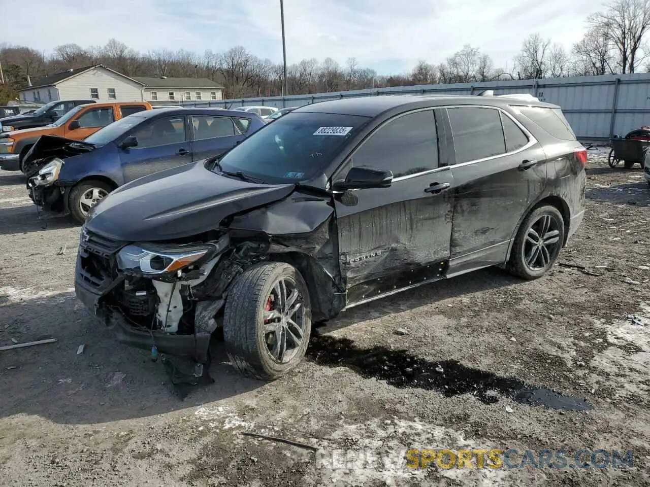 1 Photograph of a damaged car 2GNAXUEV9L6179136 CHEVROLET EQUINOX 2020