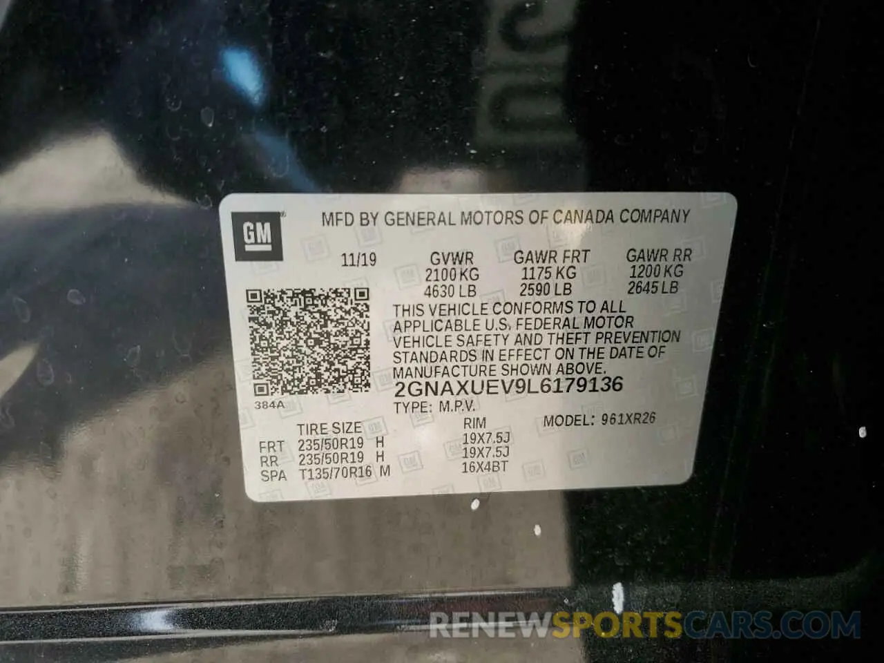 13 Photograph of a damaged car 2GNAXUEV9L6179136 CHEVROLET EQUINOX 2020