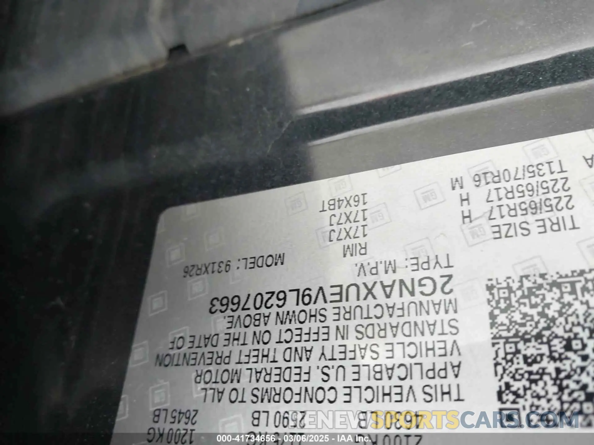 9 Photograph of a damaged car 2GNAXUEV9L6207663 CHEVROLET EQUINOX 2020