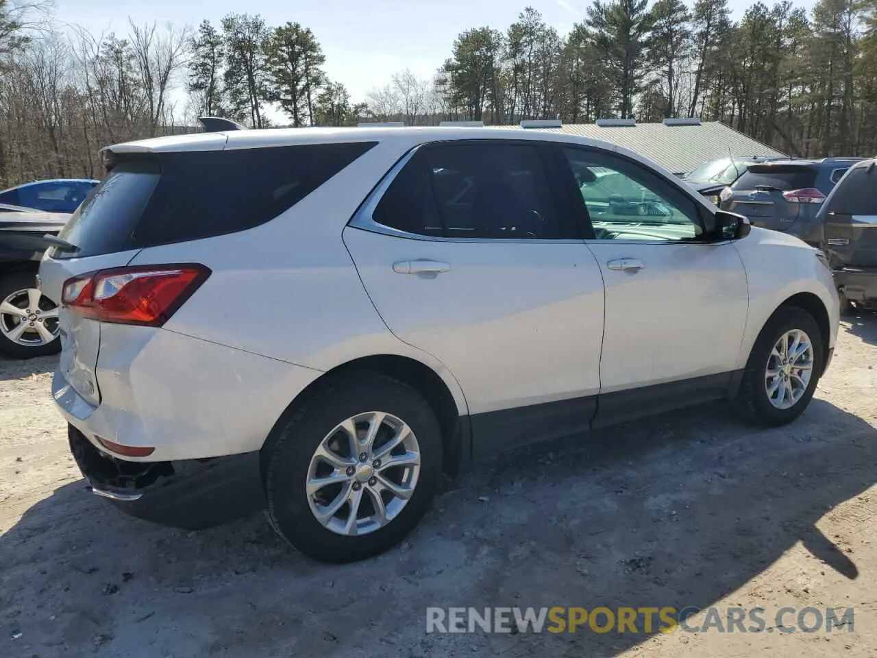 3 Photograph of a damaged car 2GNAXUEV9L6238881 CHEVROLET EQUINOX 2020