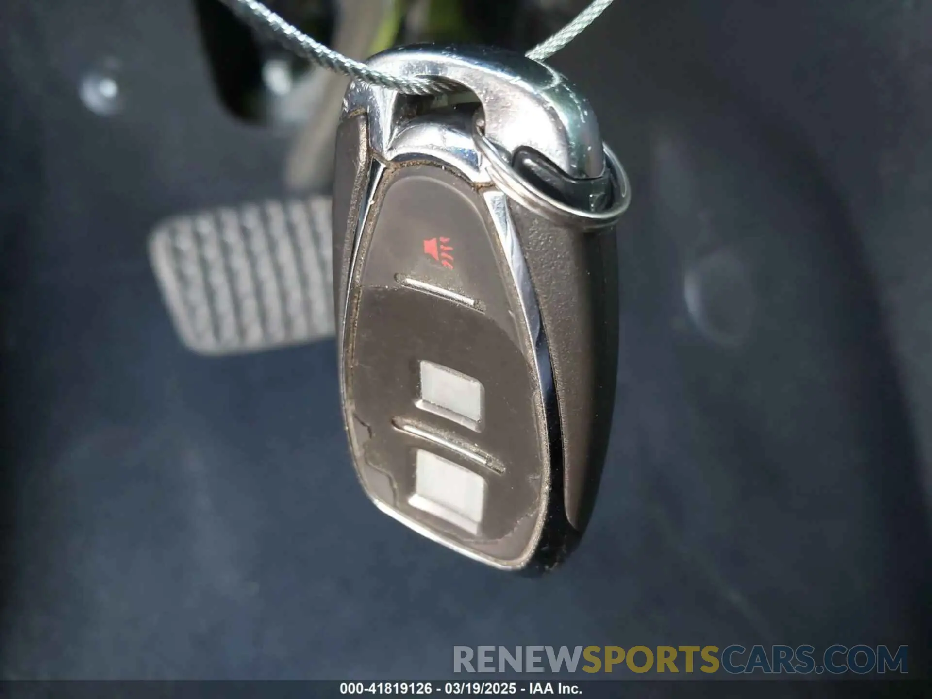 11 Photograph of a damaged car 2GNAXUEVXL6117227 CHEVROLET EQUINOX 2020