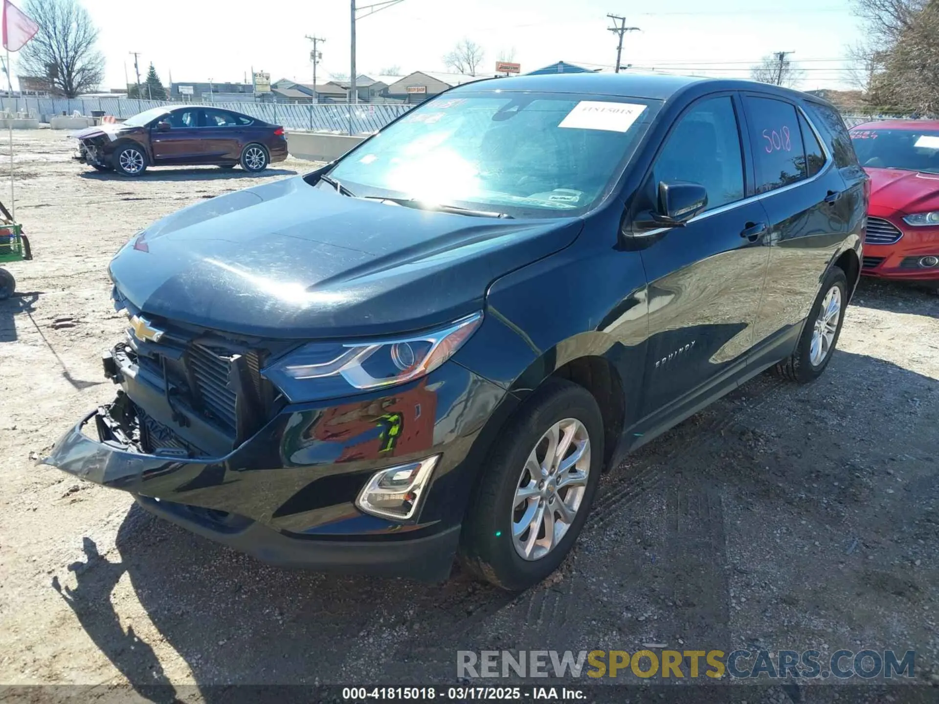 2 Photograph of a damaged car 2GNAXUEVXL6218459 CHEVROLET EQUINOX 2020