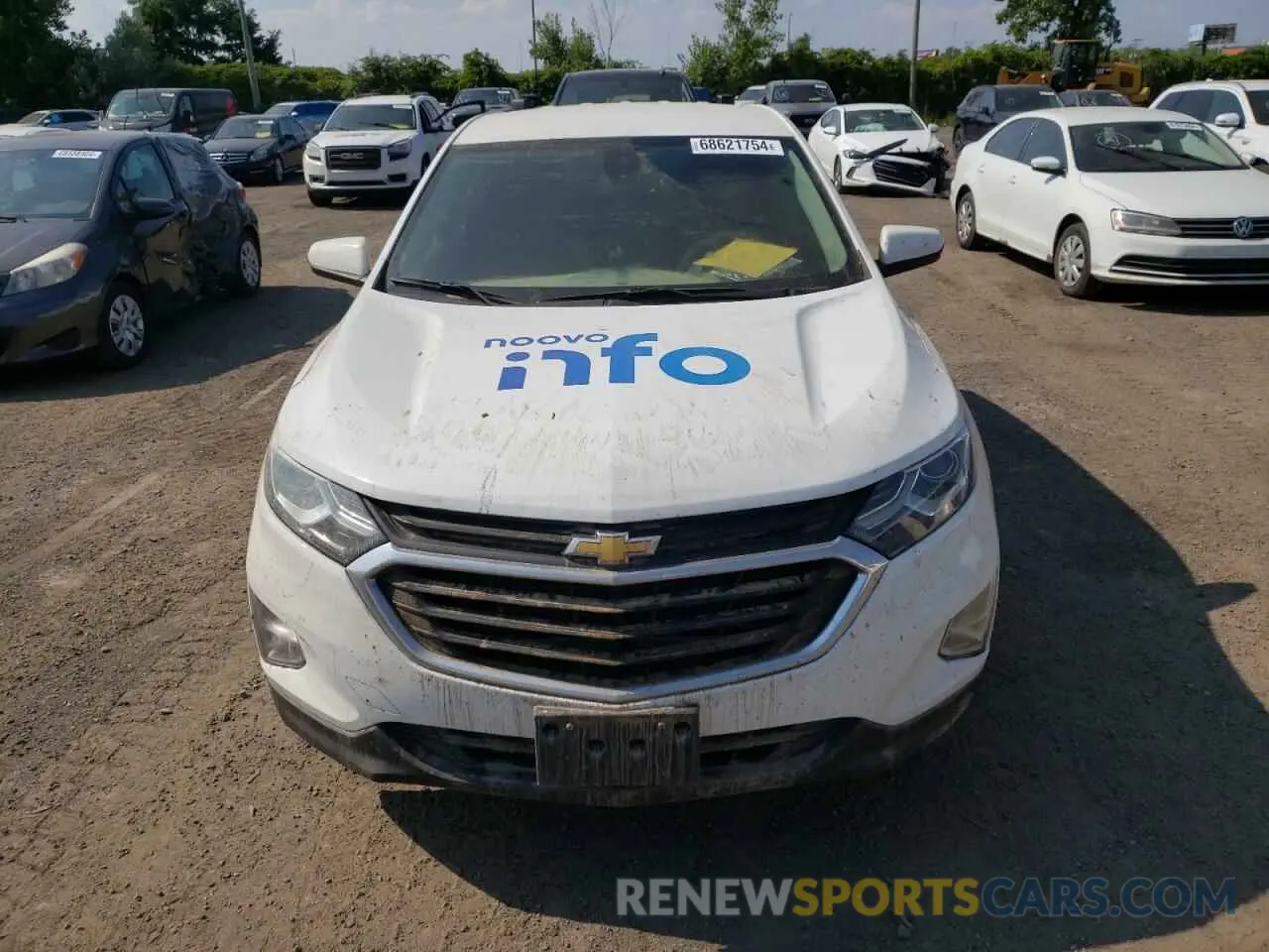 5 Photograph of a damaged car 2GNAXUEVXL6240722 CHEVROLET EQUINOX 2020