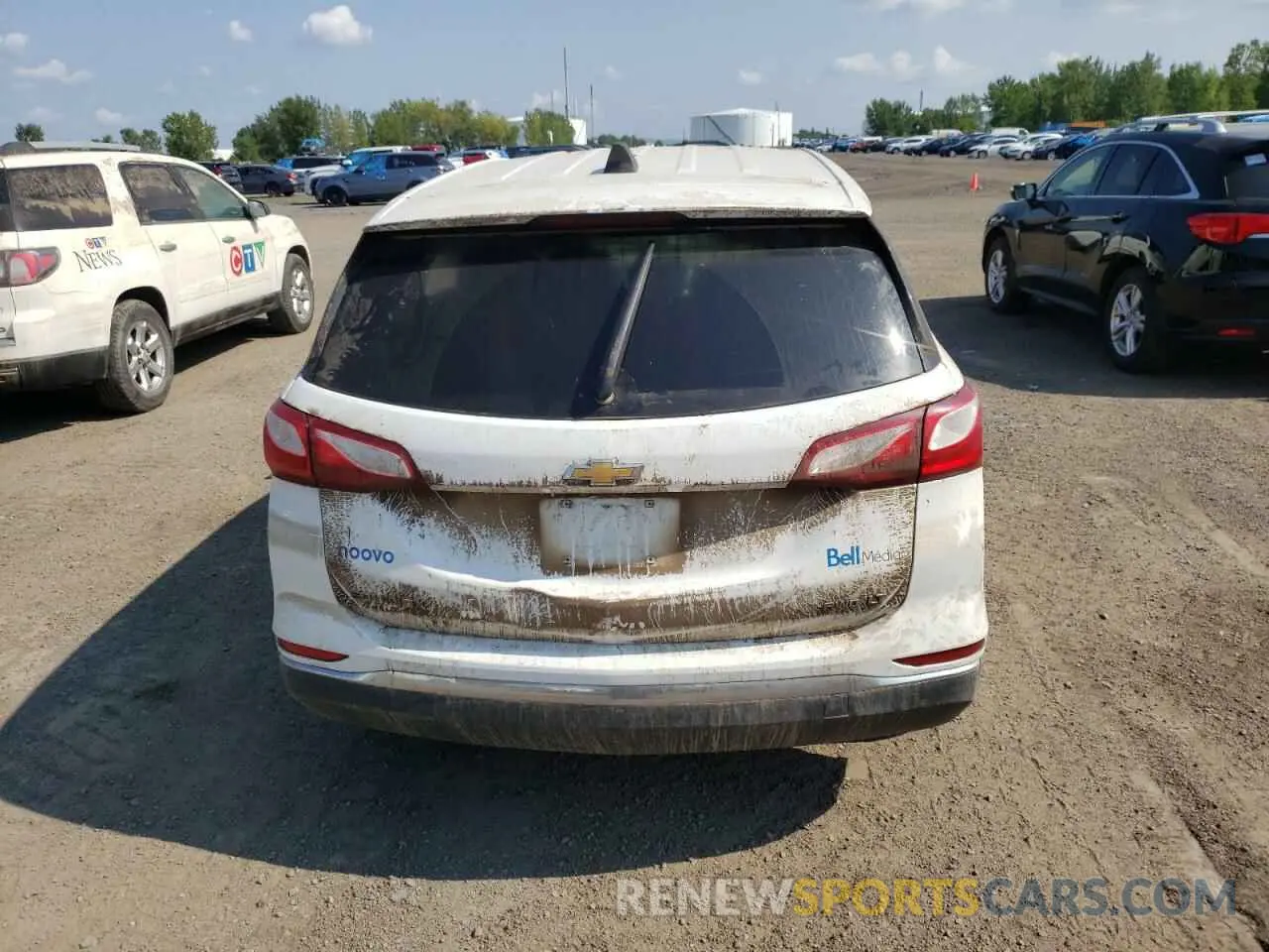6 Photograph of a damaged car 2GNAXUEVXL6240722 CHEVROLET EQUINOX 2020