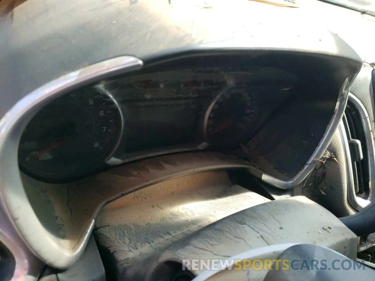 9 Photograph of a damaged car 2GNAXUEVXL6240722 CHEVROLET EQUINOX 2020