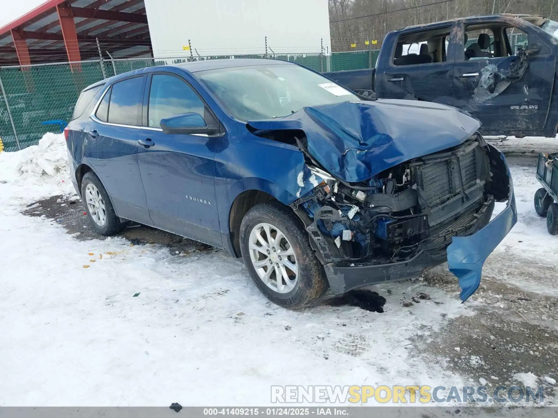 1 Photograph of a damaged car 2GNAXUEVXL6254829 CHEVROLET EQUINOX 2020