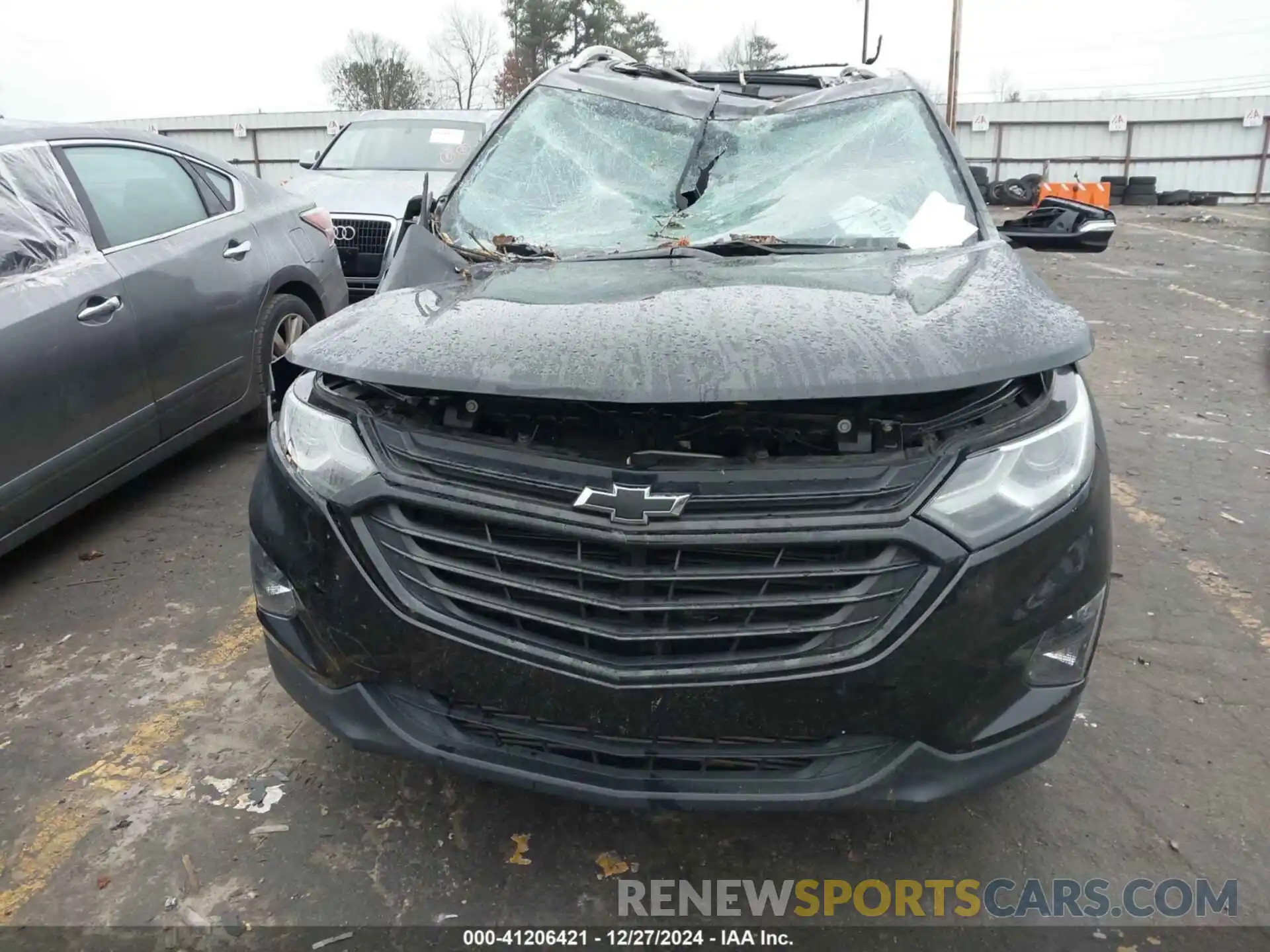 12 Photograph of a damaged car 2GNAXVEX3L6139514 CHEVROLET EQUINOX 2020