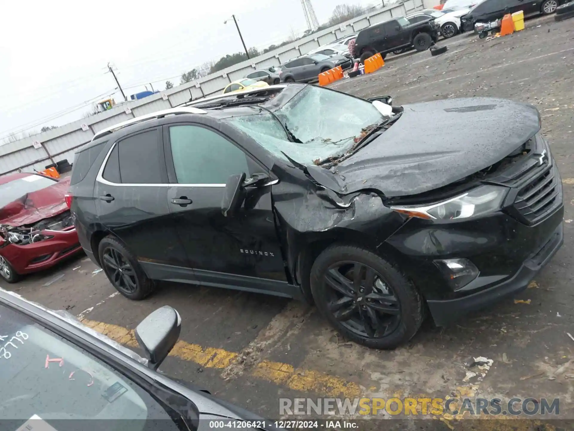 13 Photograph of a damaged car 2GNAXVEX3L6139514 CHEVROLET EQUINOX 2020