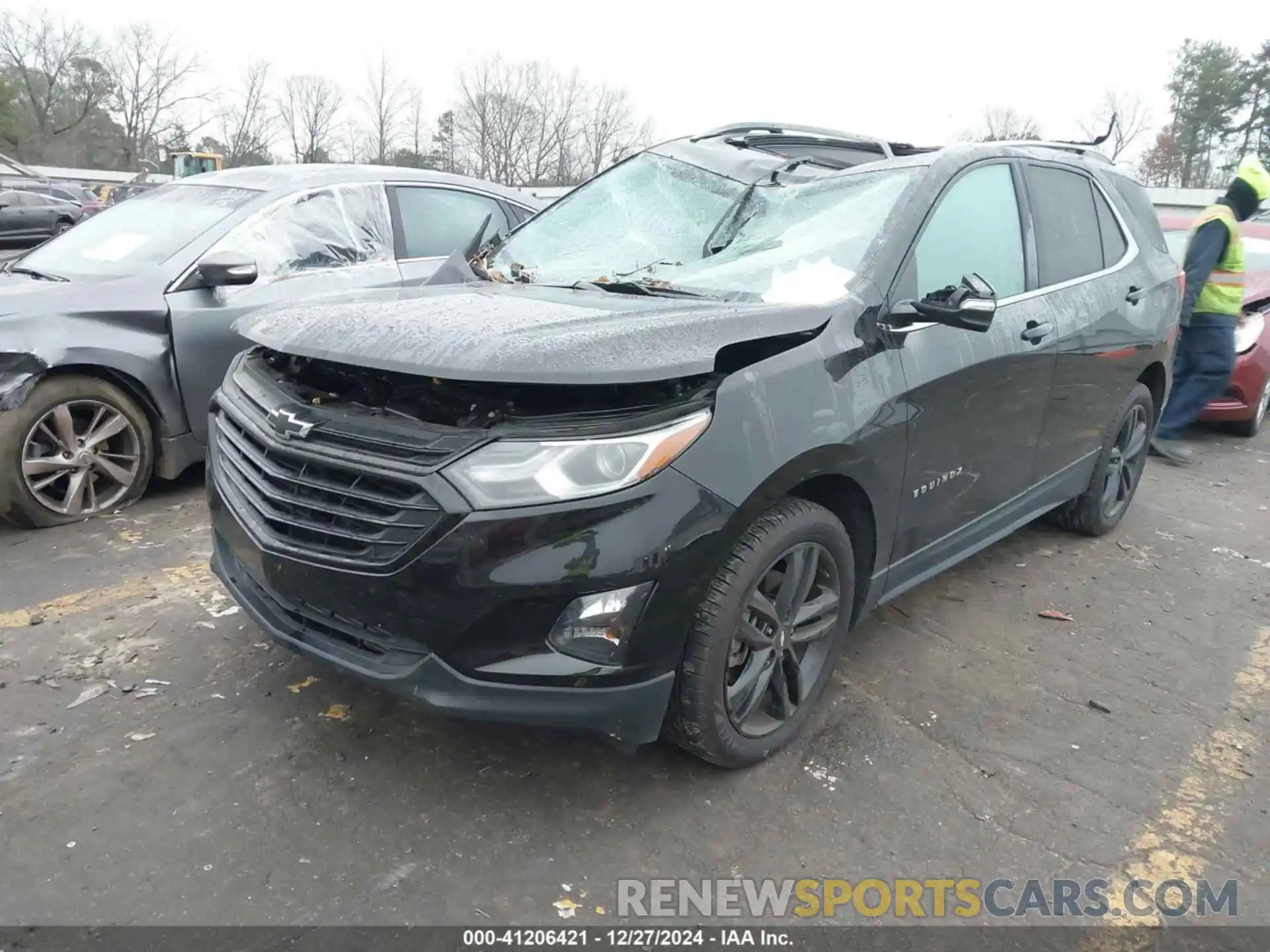 2 Photograph of a damaged car 2GNAXVEX3L6139514 CHEVROLET EQUINOX 2020