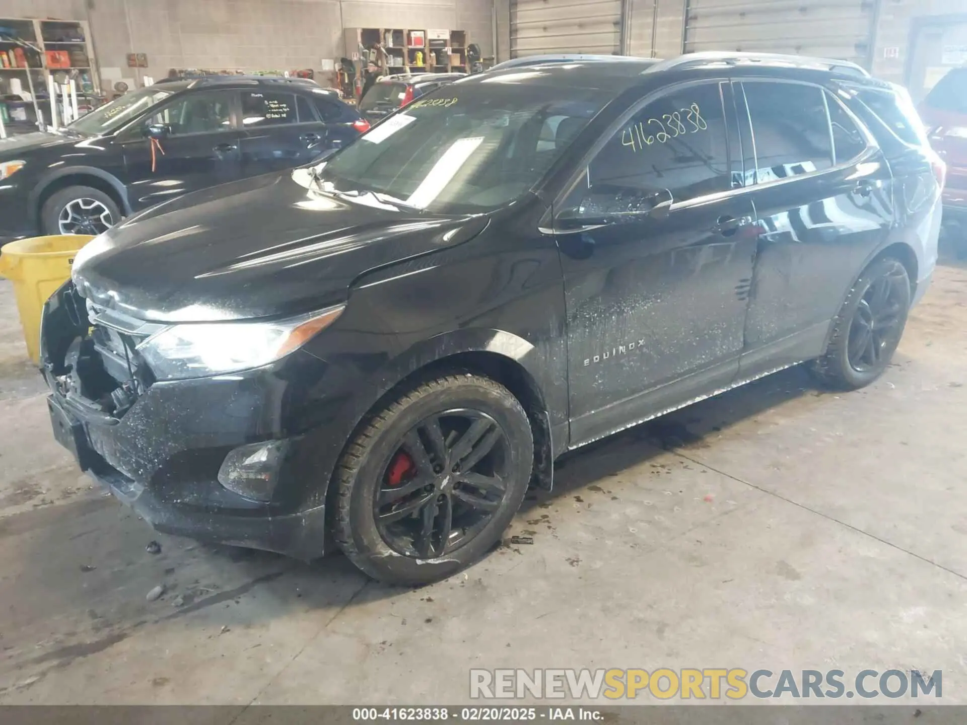 2 Photograph of a damaged car 2GNAXVEX3L6148908 CHEVROLET EQUINOX 2020