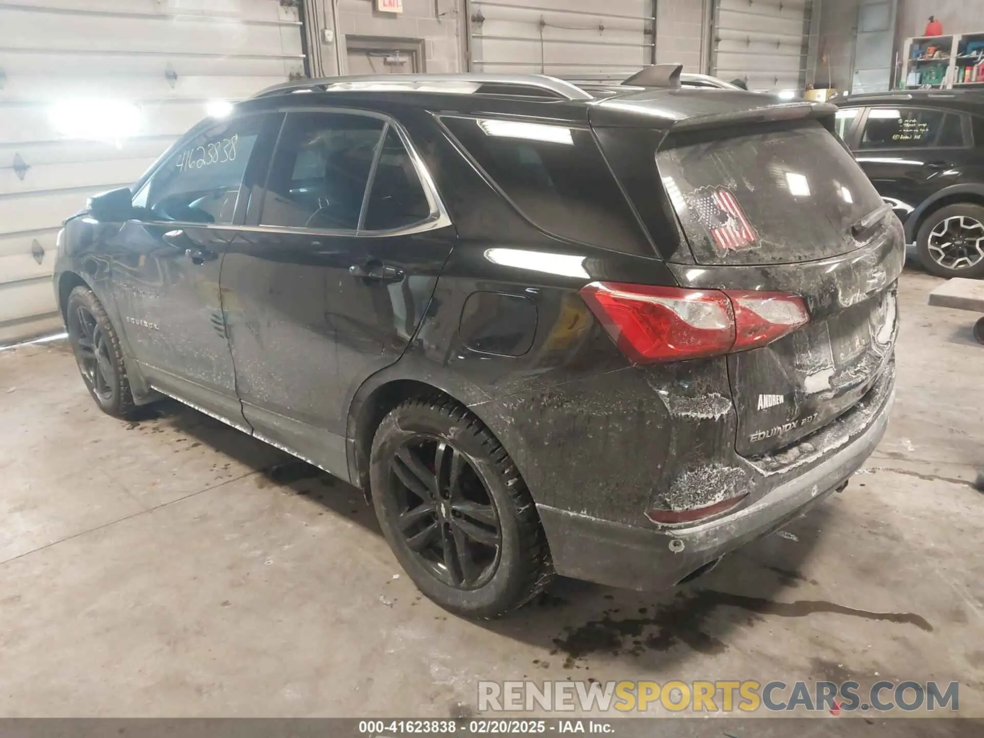 3 Photograph of a damaged car 2GNAXVEX3L6148908 CHEVROLET EQUINOX 2020