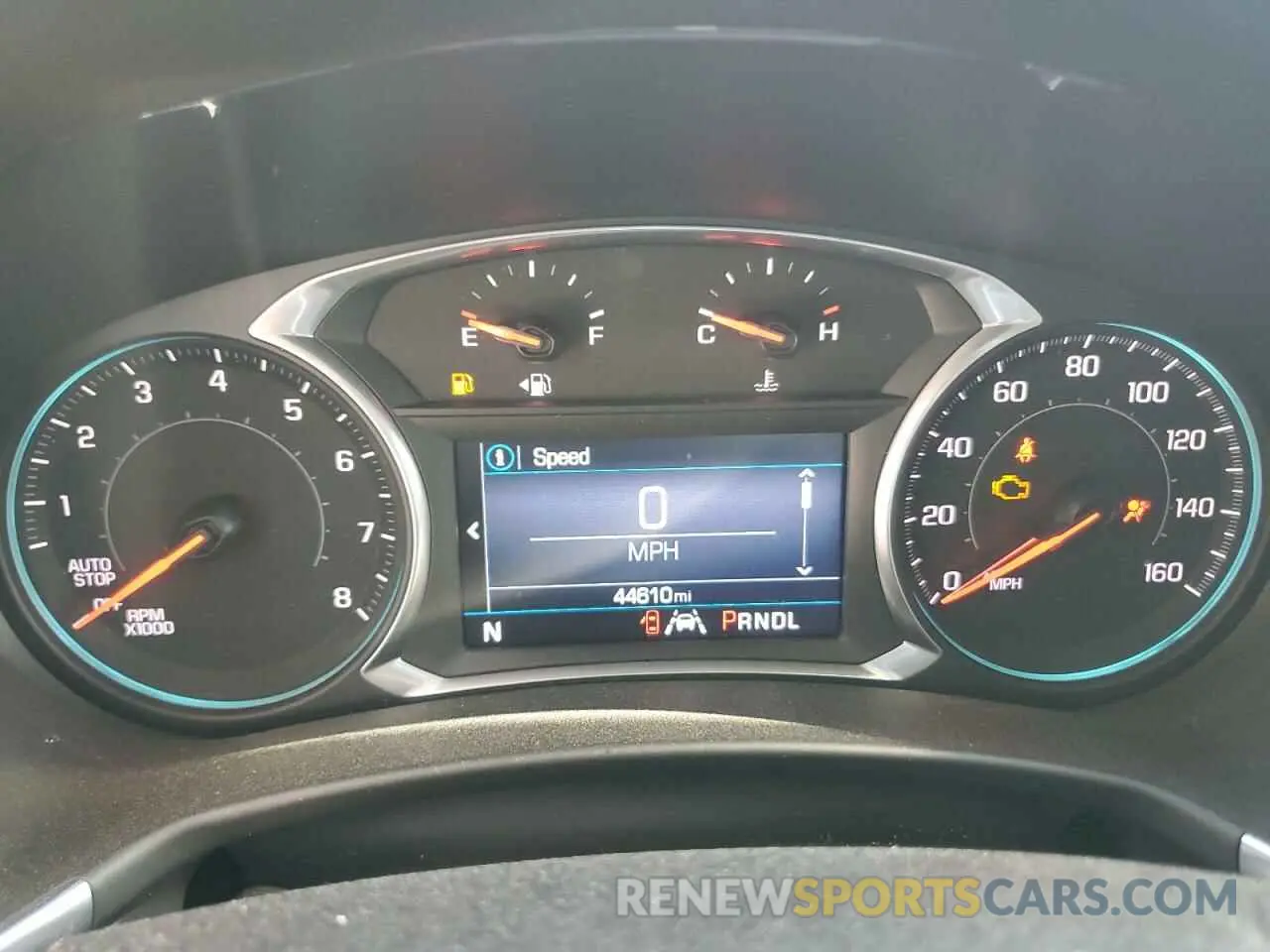 9 Photograph of a damaged car 2GNAXVEX6L6178856 CHEVROLET EQUINOX 2020