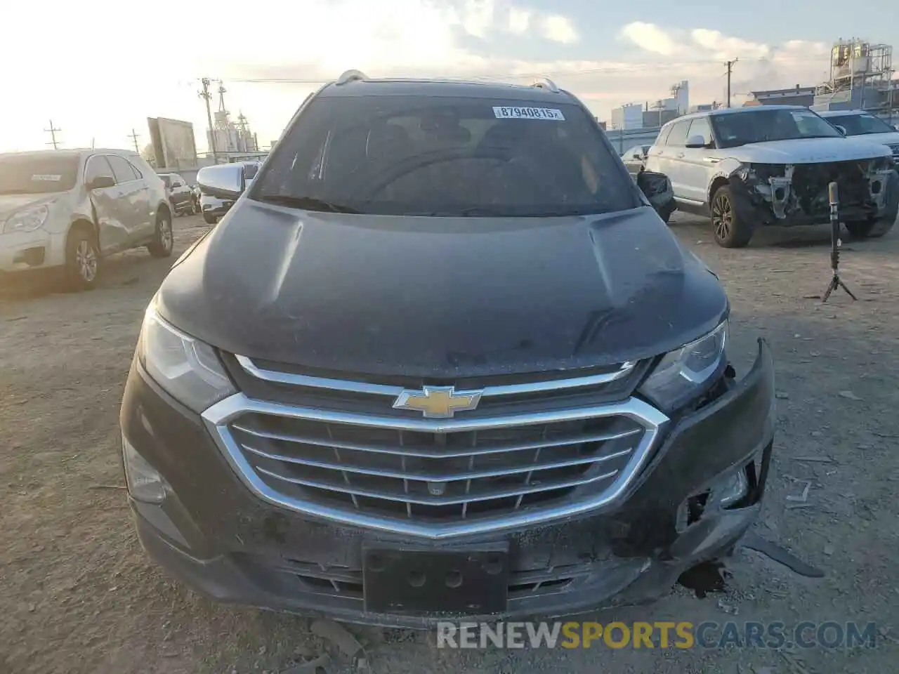 5 Photograph of a damaged car 2GNAXXEV1L6248368 CHEVROLET EQUINOX 2020