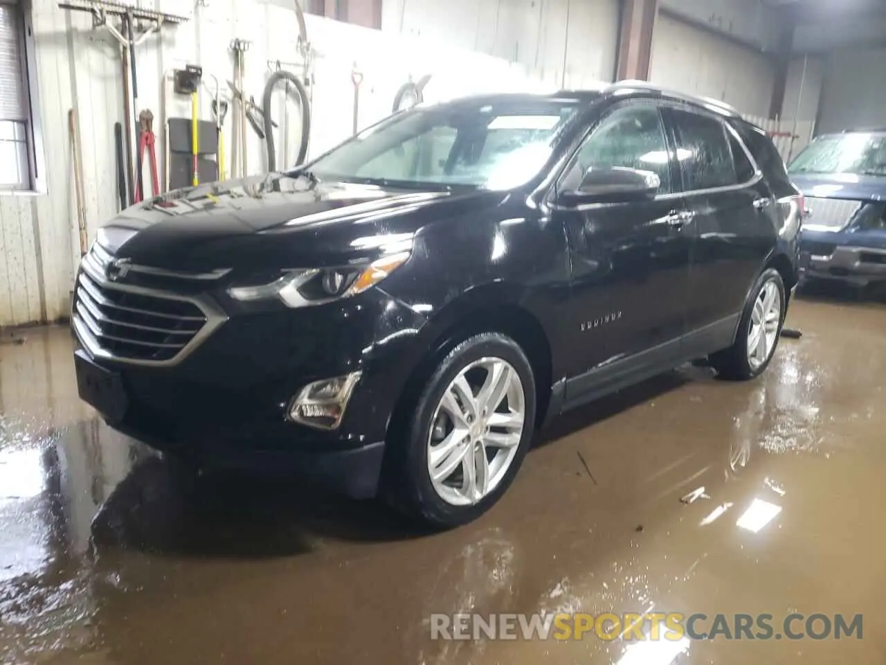 1 Photograph of a damaged car 2GNAXXEV8L6111962 CHEVROLET EQUINOX 2020
