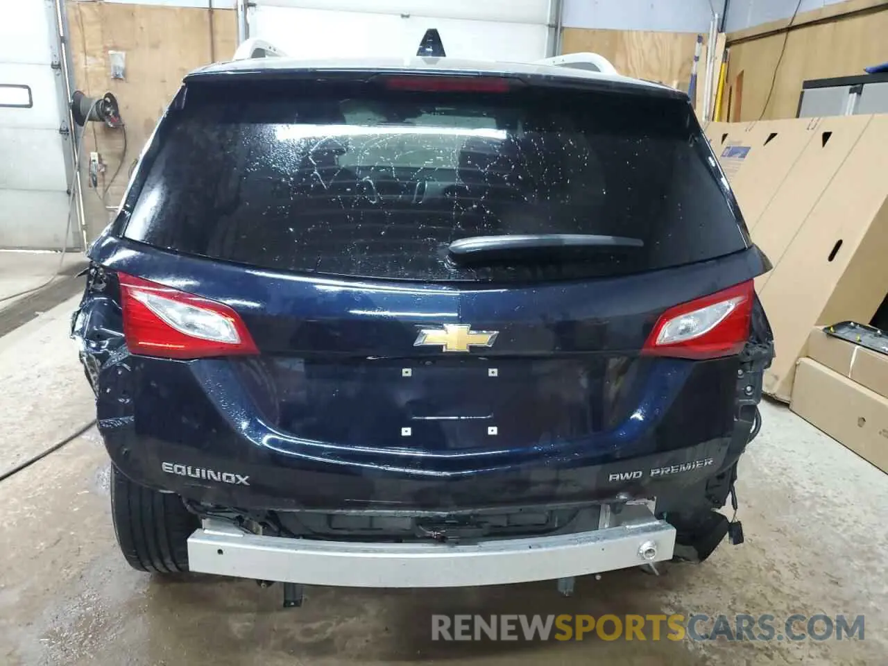 6 Photograph of a damaged car 2GNAXXEV9L6118712 CHEVROLET EQUINOX 2020