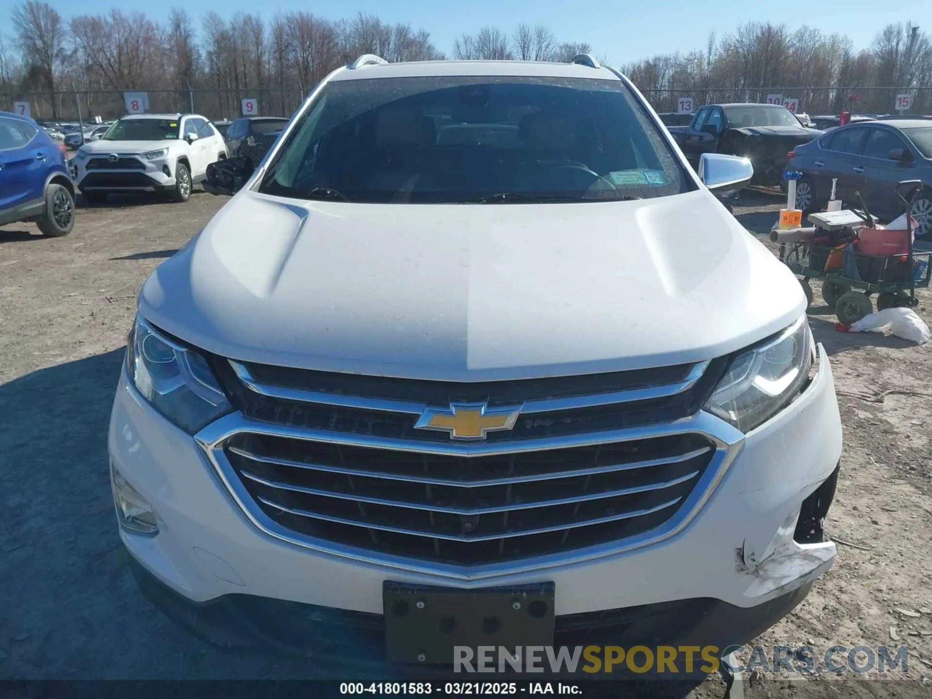 12 Photograph of a damaged car 2GNAXXEV9L6192518 CHEVROLET EQUINOX 2020