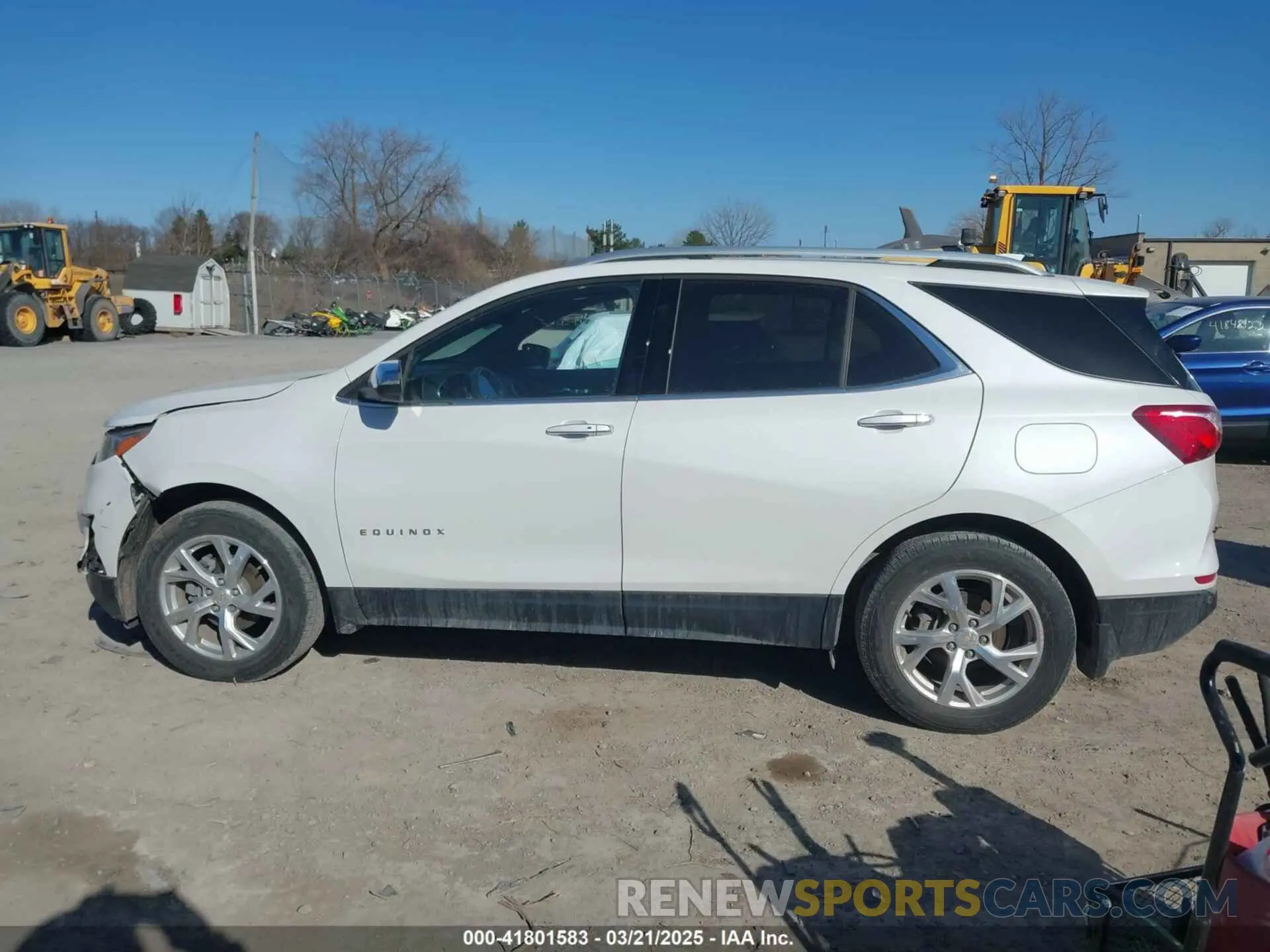 14 Photograph of a damaged car 2GNAXXEV9L6192518 CHEVROLET EQUINOX 2020