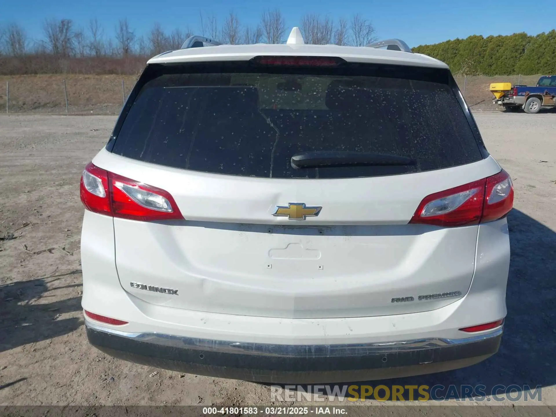 16 Photograph of a damaged car 2GNAXXEV9L6192518 CHEVROLET EQUINOX 2020