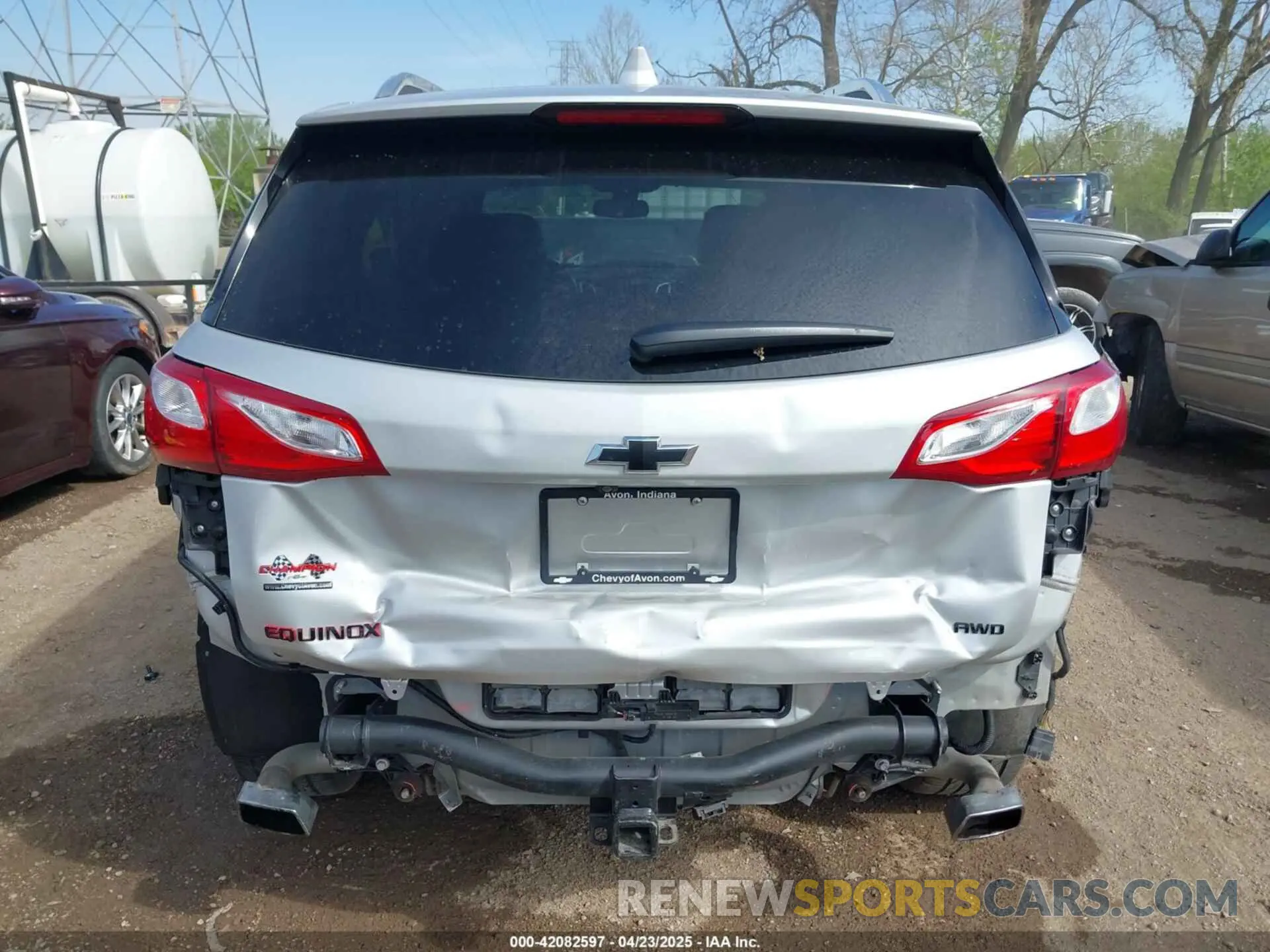 17 Photograph of a damaged car 2GNAXYEX1L6221209 CHEVROLET EQUINOX 2020