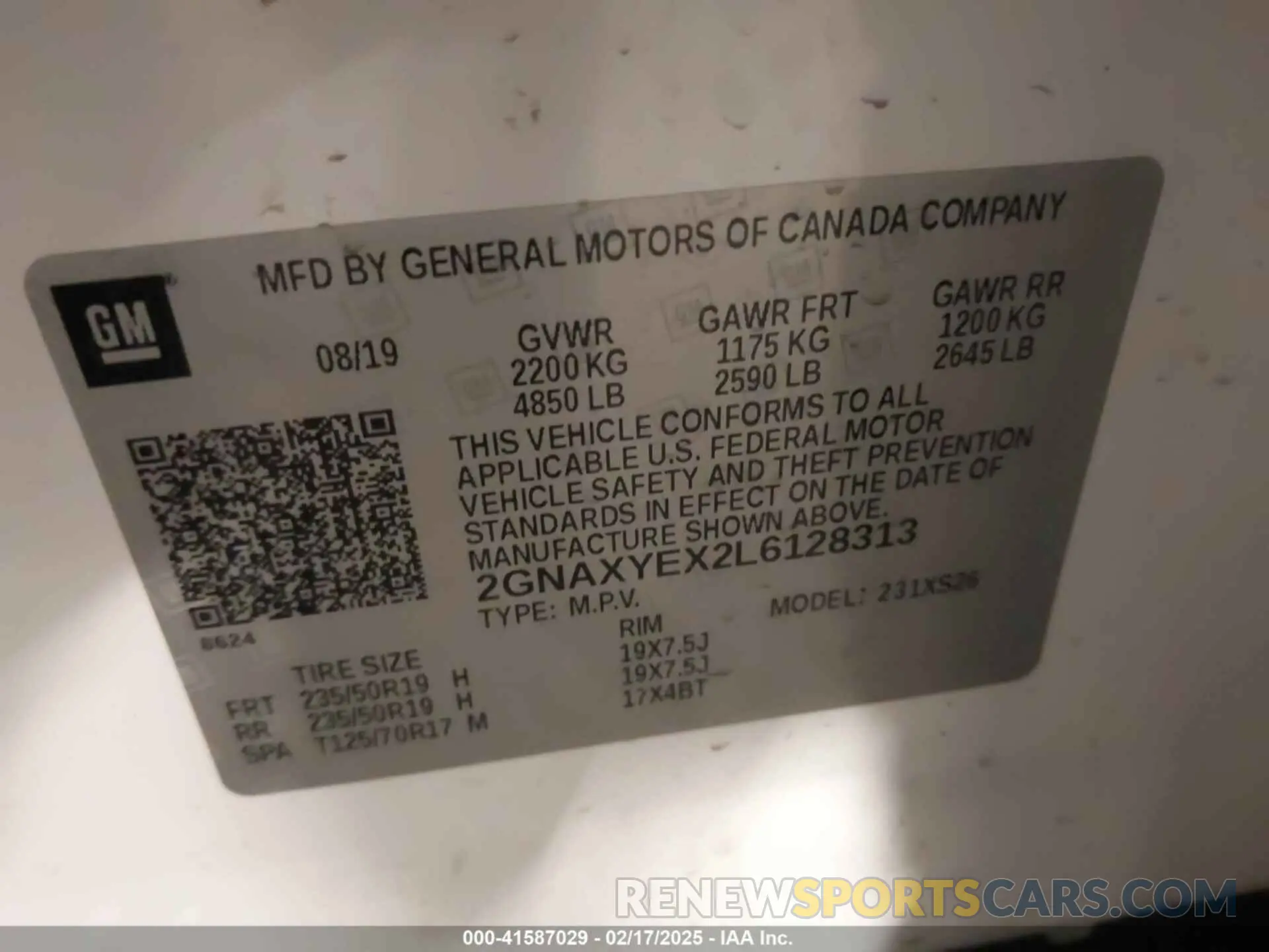 9 Photograph of a damaged car 2GNAXYEX2L6128313 CHEVROLET EQUINOX 2020
