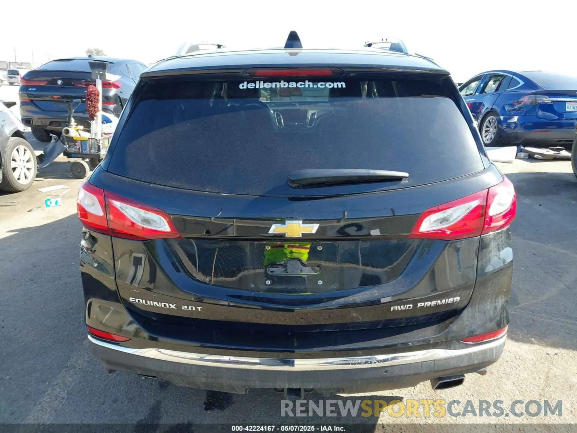 16 Photograph of a damaged car 2GNAXYEX4L6156811 CHEVROLET EQUINOX 2020