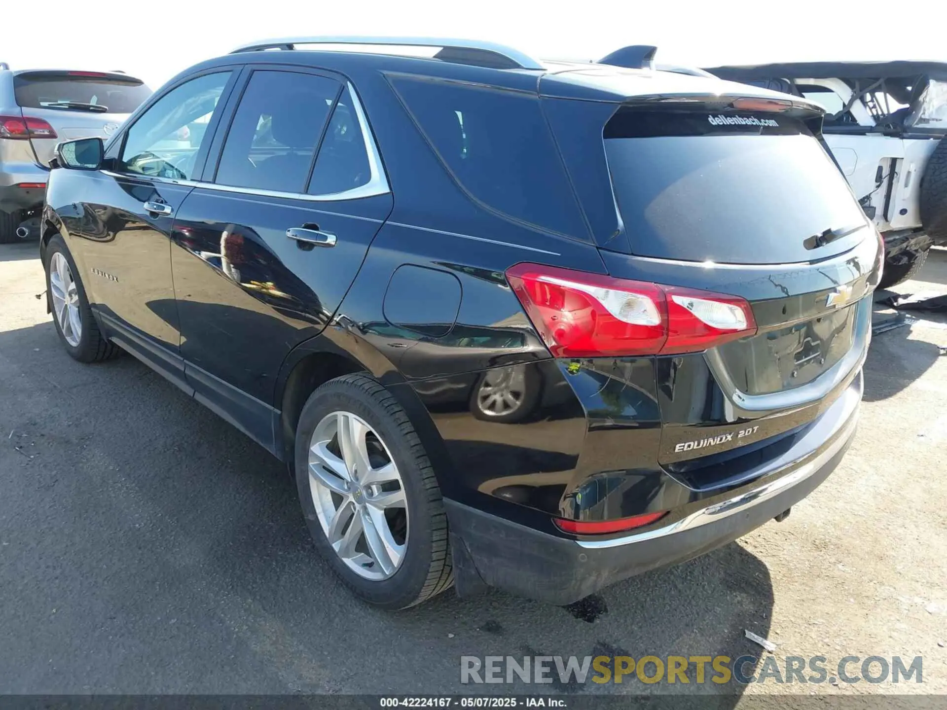 3 Photograph of a damaged car 2GNAXYEX4L6156811 CHEVROLET EQUINOX 2020